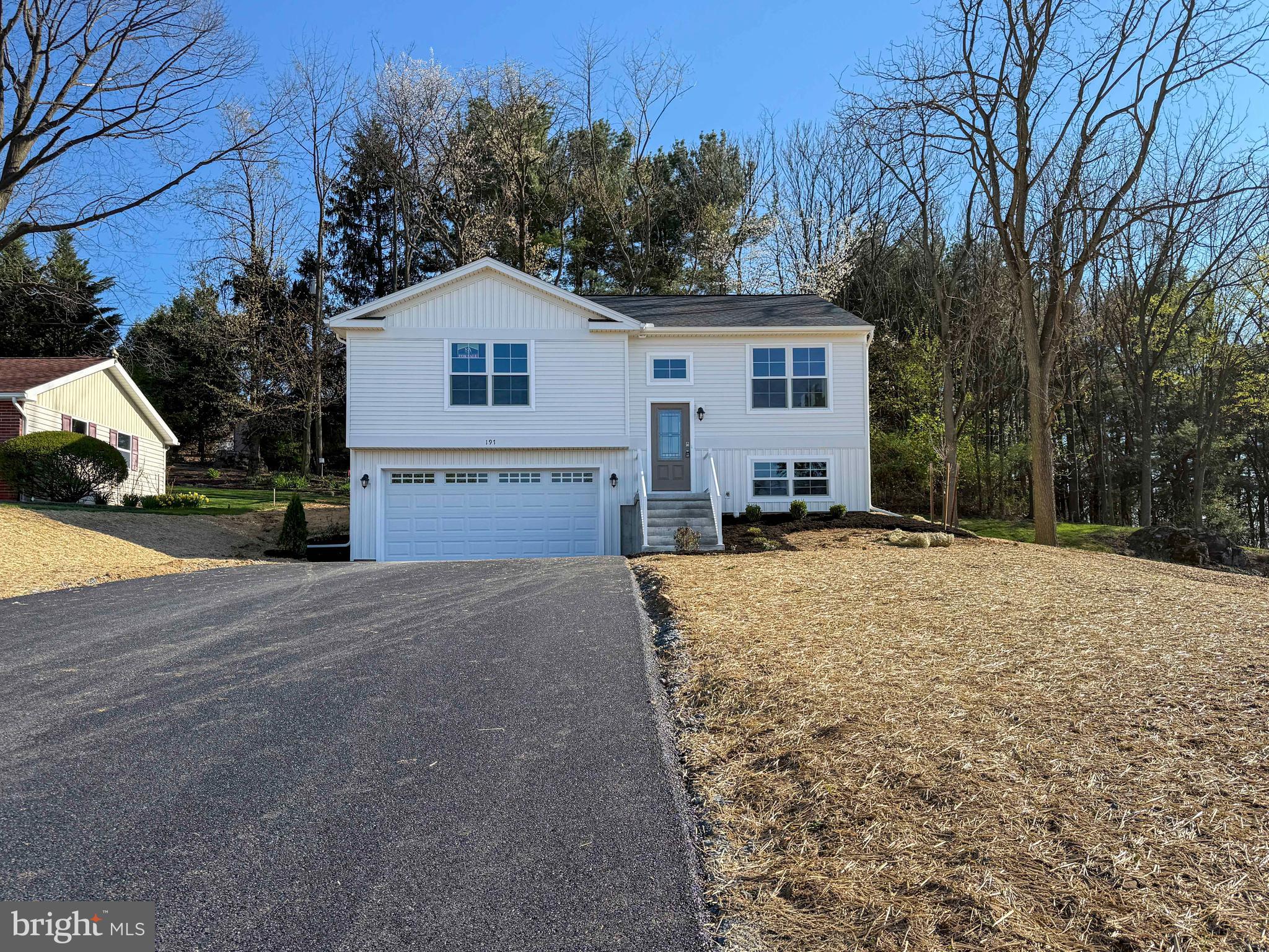 SOUTH GUILFORD HILLS - Residential