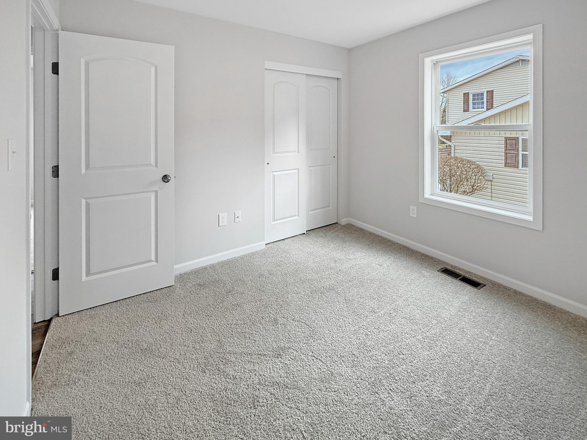 SOUTH GUILFORD HILLS - Residential