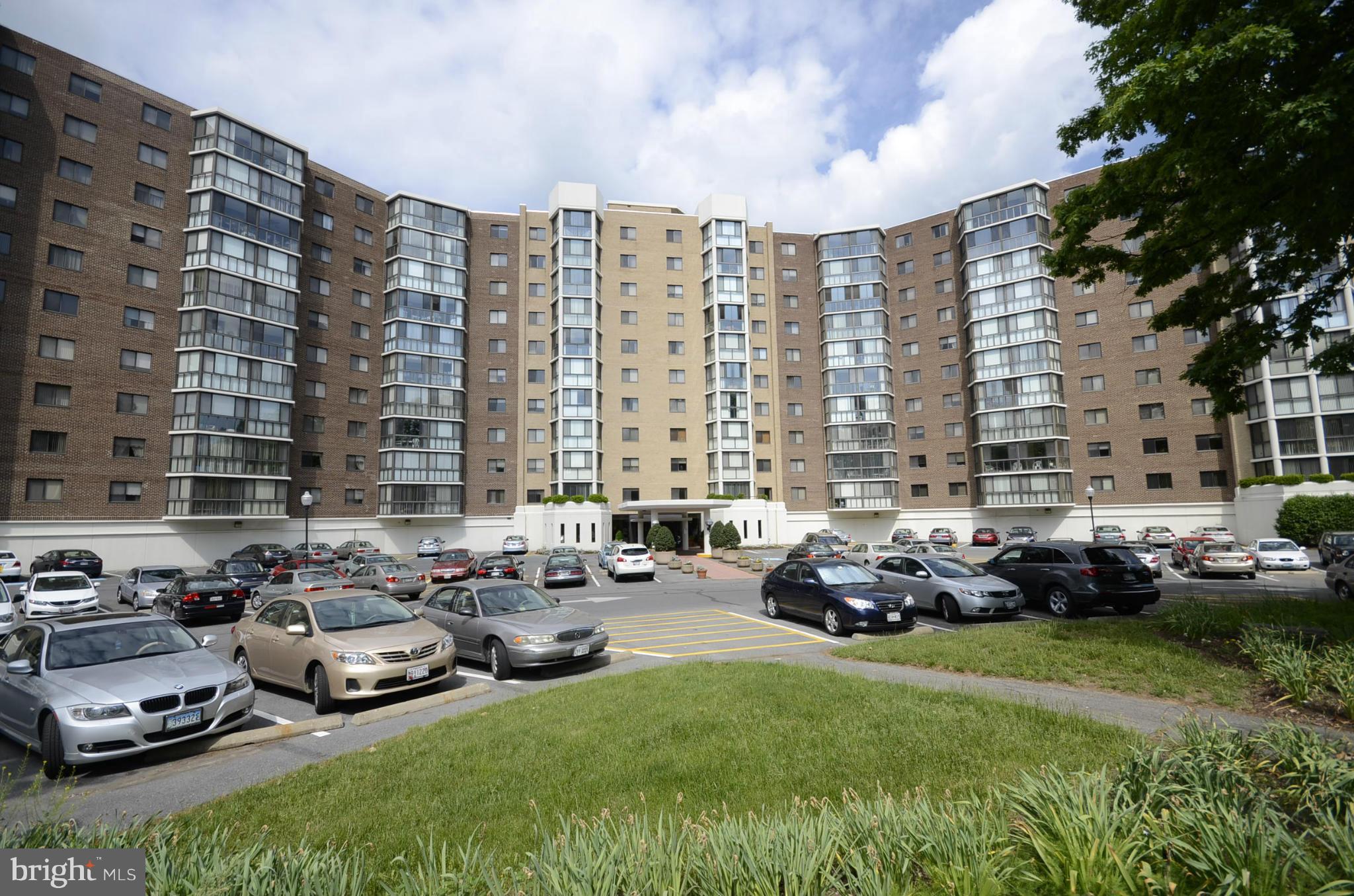 GREENS AT LEISURE WORLD - Residential Lease