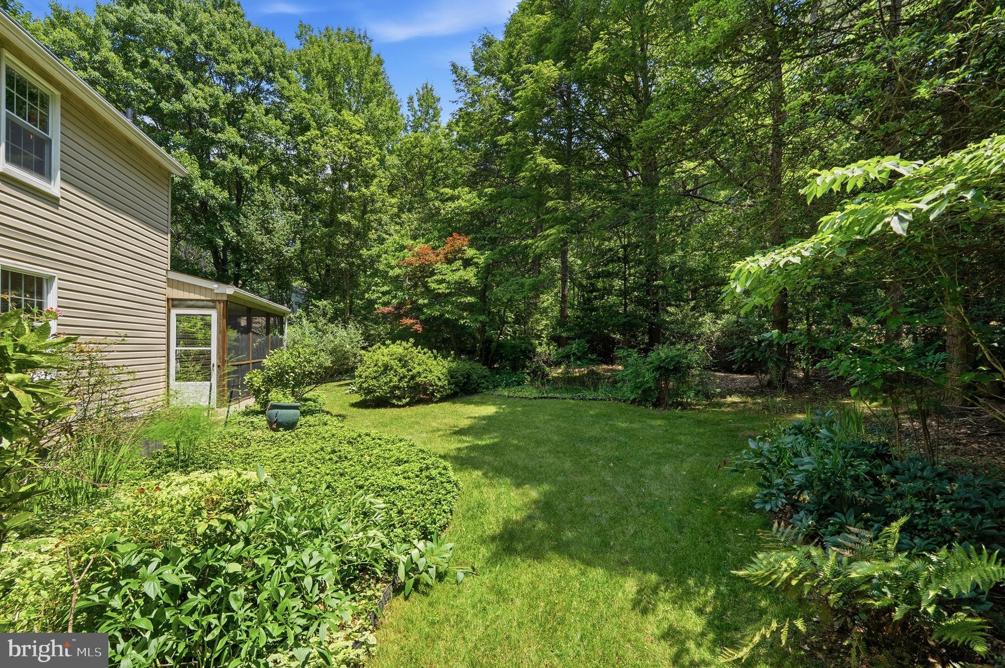 2202 JESTER COURT