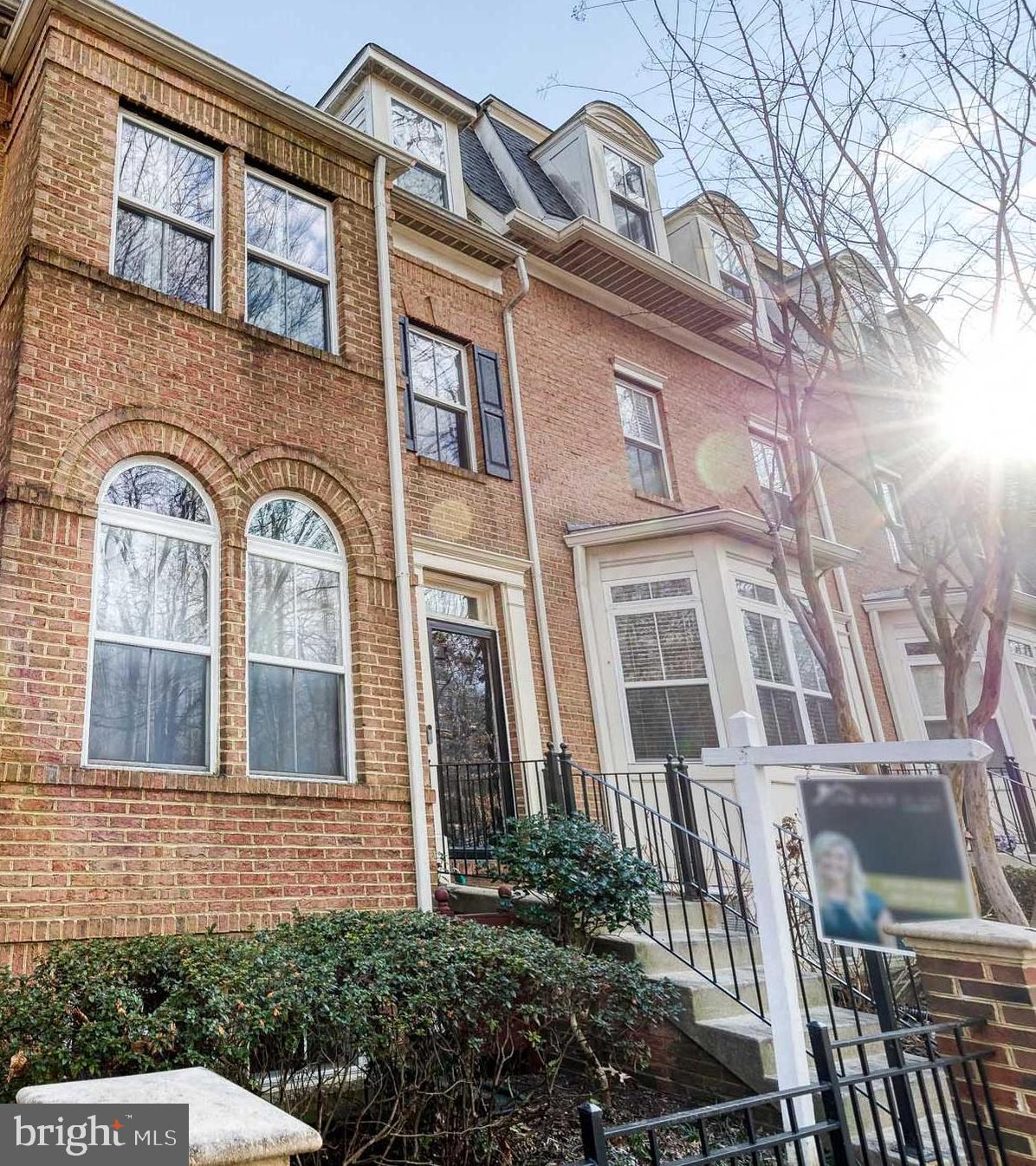 10211 PEMBROKE GREEN PLACE 83