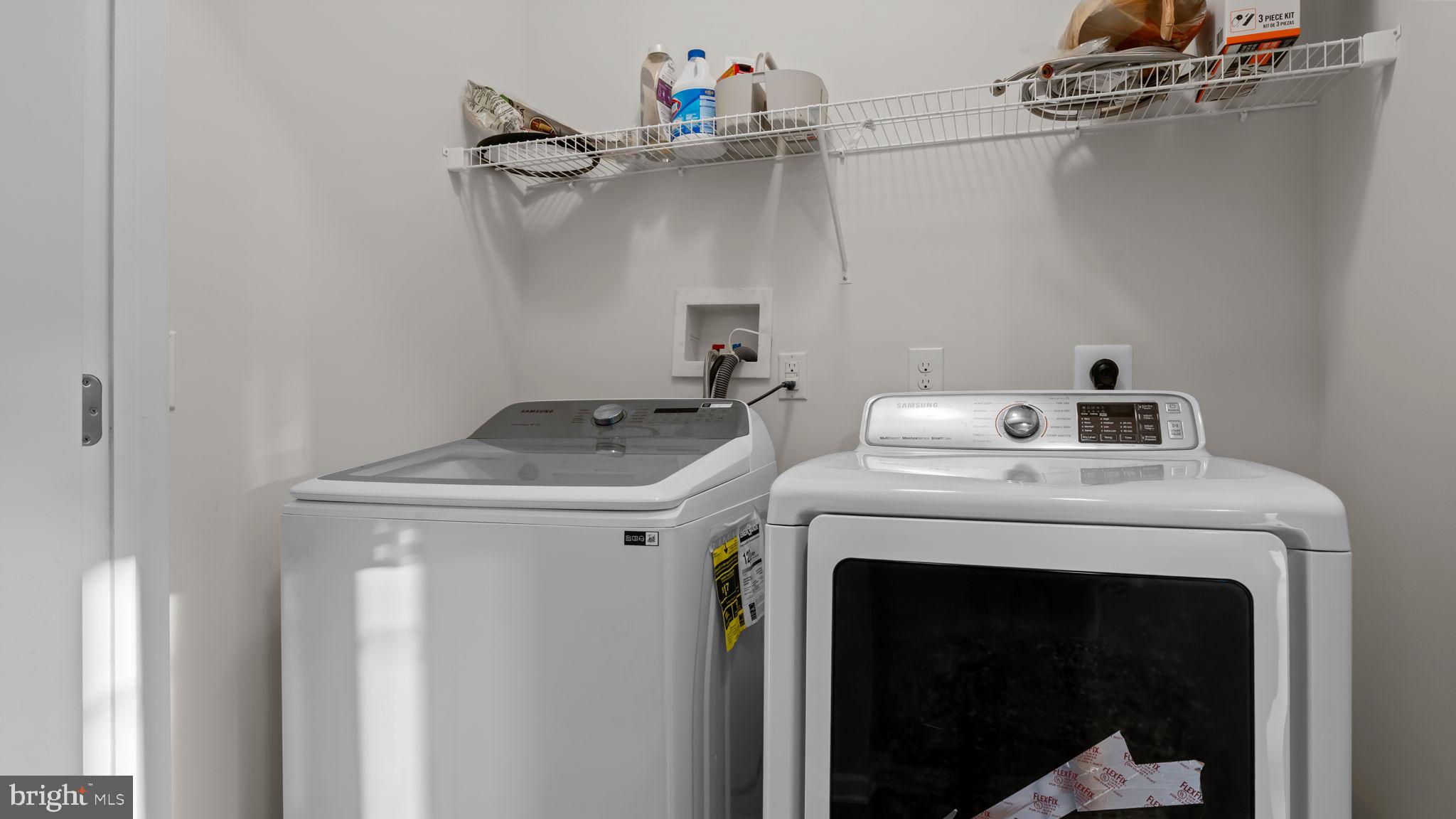 HIGH GROVE - Residential Lease