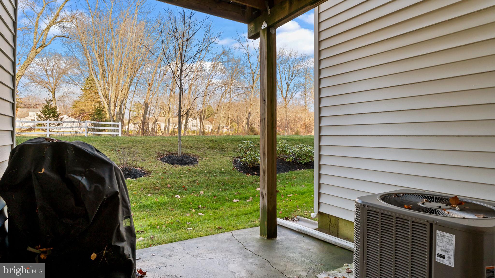 HIGH GROVE - Residential Lease