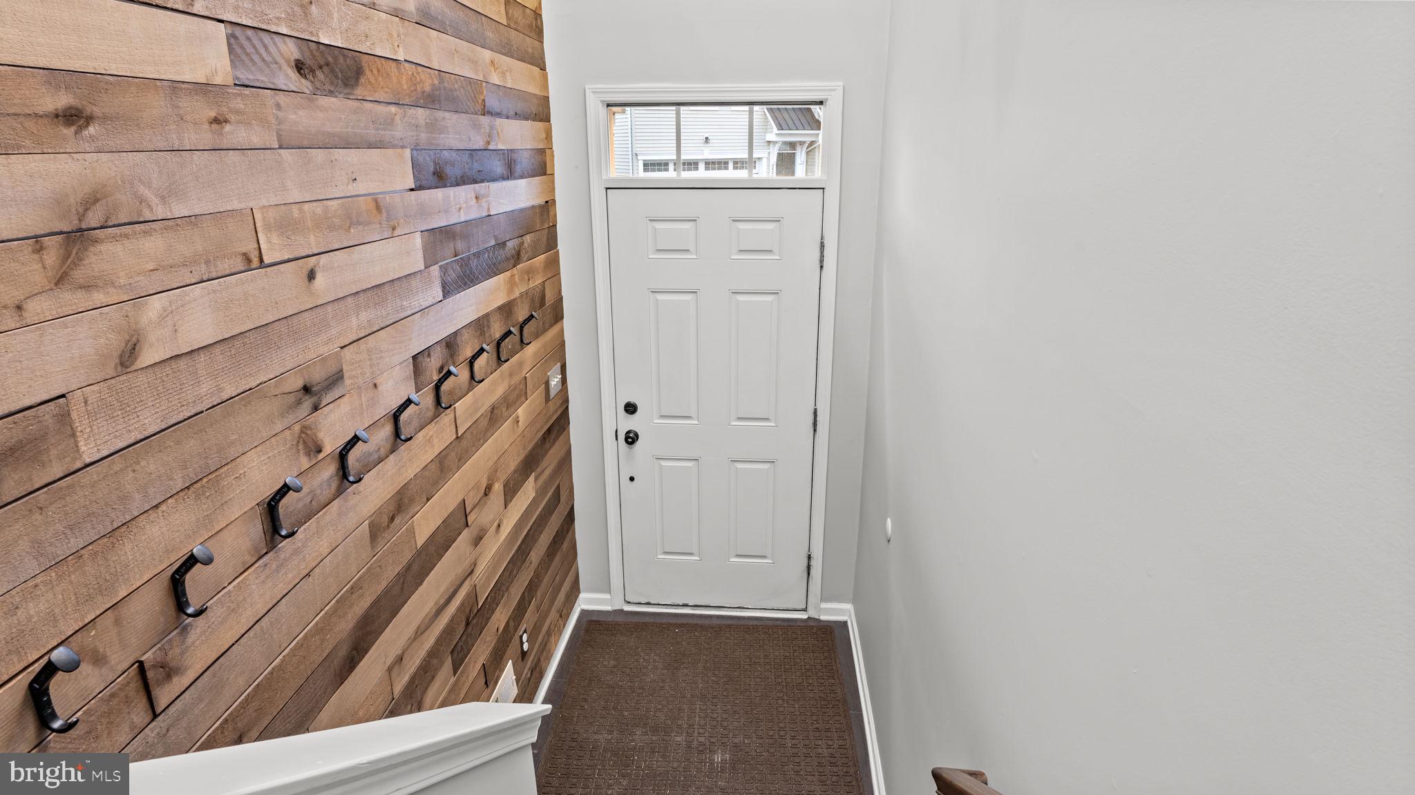 HIGH GROVE - Residential Lease