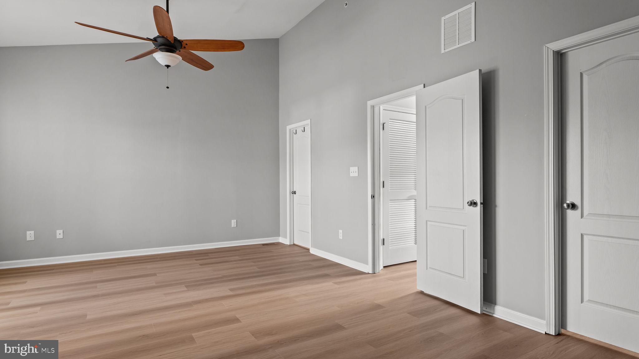 HIGH GROVE - Residential Lease