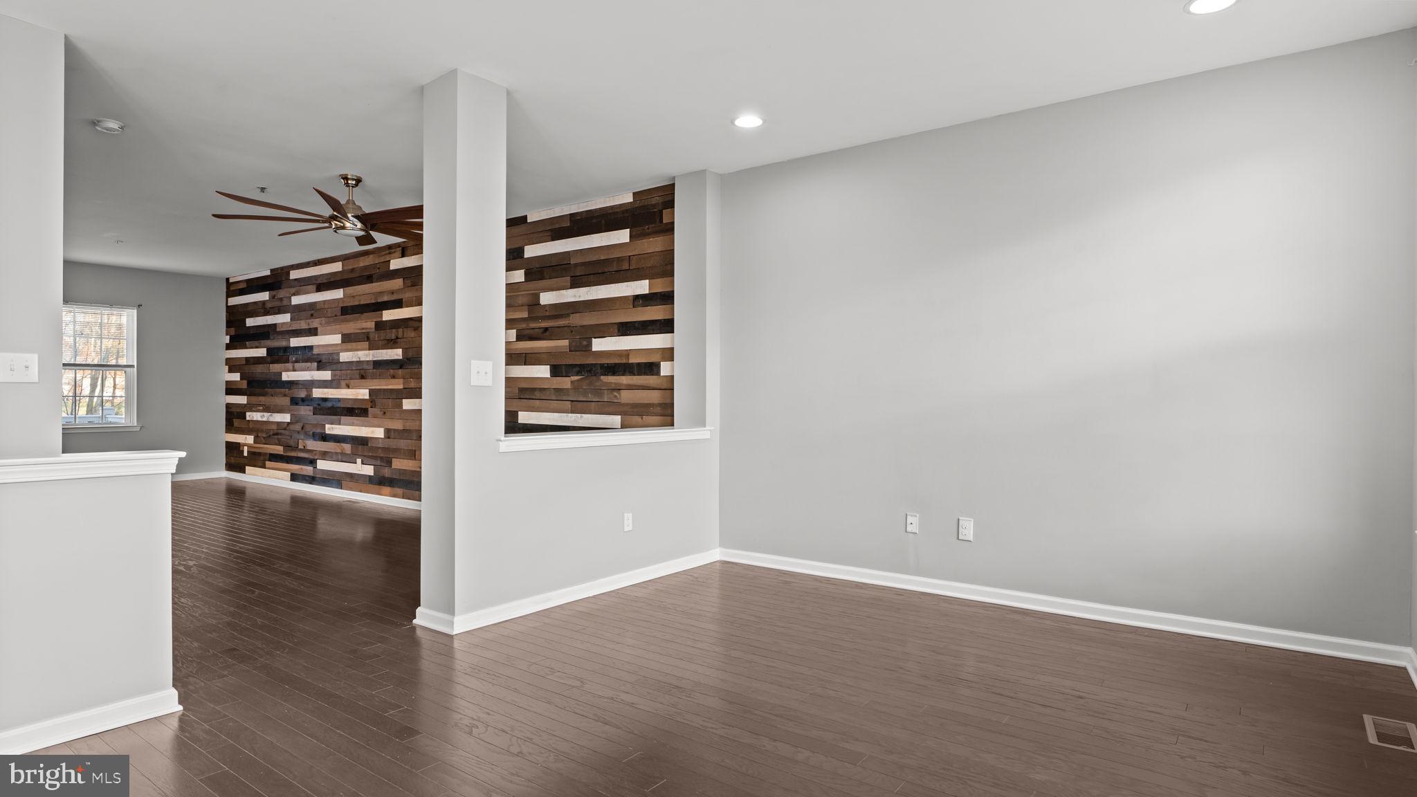 HIGH GROVE - Residential Lease