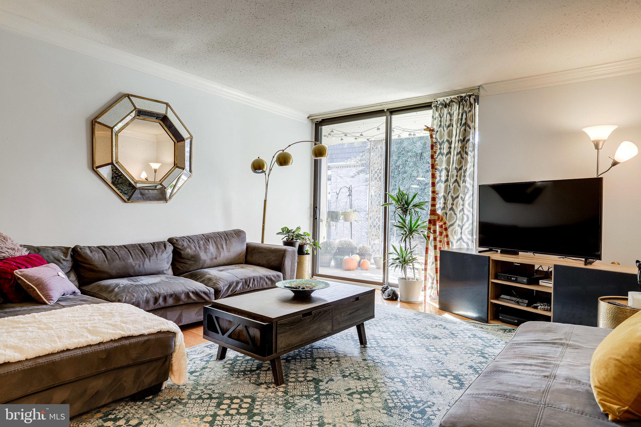 CHATEAUX - Residential