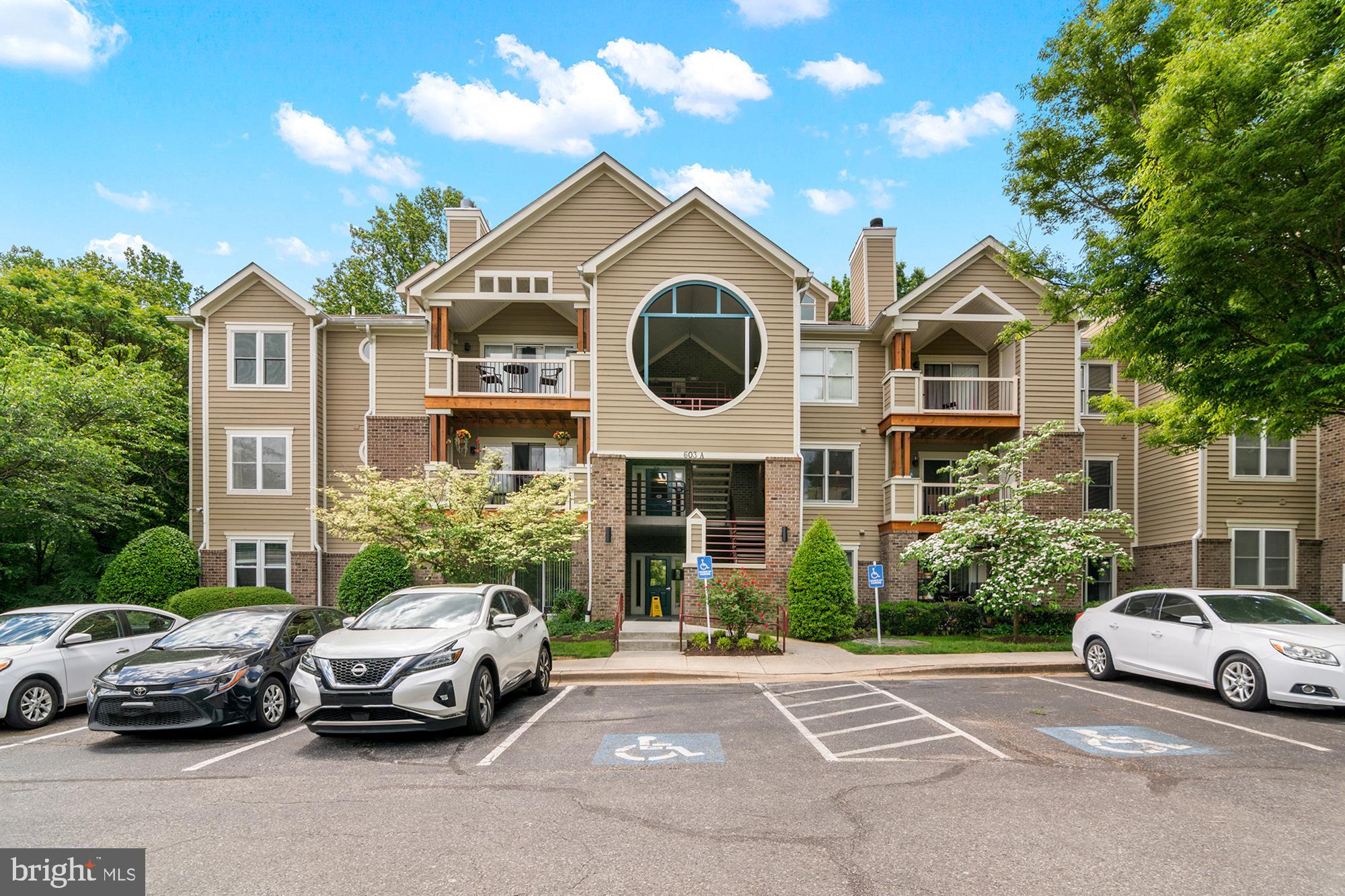 Welcome to 603A Admiral Drive #204, a move-in ready 2-bedroom, 2-bath condo in the desirable Admiral Reach at Harbour Gates community. This beautifully maintained unit offers a comfortable and convenient lifestyle in the heart of Annapolis, surrounded by top-notch amenities and a central location ideal for commuters and locals alike.
Inside, you'll find an open floor plan featuring a spacious living and dining room combination, perfect for everyday living and entertaining. The recently updated kitchen is well-appointed with freshly painted cabinets, granite countertops, and stainless steel appliances. A dedicated laundry room with pantry storage adds convenience and functionality.
The layout features split bedrooms for added privacy. The primary suite offers a spacious walk-in closet and a large en-suite bath with a separate soaking tub and shower plus a dual sink vanity. The second bedroom and full hall bath are located on the opposite side of the condo—ideal for guests, roommates, or a home office setup.
Stylish luxury vinyl plank (LVP) flooring has been added throughout the entry, kitchen, dining, and living areas, creating a seamless and modern look. Step outside to your private balcony and enjoy peaceful views of trees and woods—your own little retreat. HVAC updated in 2024 plus a storage locker in the basement of the building are major bonuses!
Admiral Reach residents enjoy access to a host of community amenities including an outdoor pool, updated clubhouse with exercise room, tennis courts, picnic area, and plenty of unassigned parking.
Located just minutes from AAMC, the Annapolis Mall, Annapolis Towne Centre, Downtown Annapolis, and major commuter routes like Rt. 50 and 97, this condo offers the perfect blend of comfort, convenience, and community. Welcome Home!