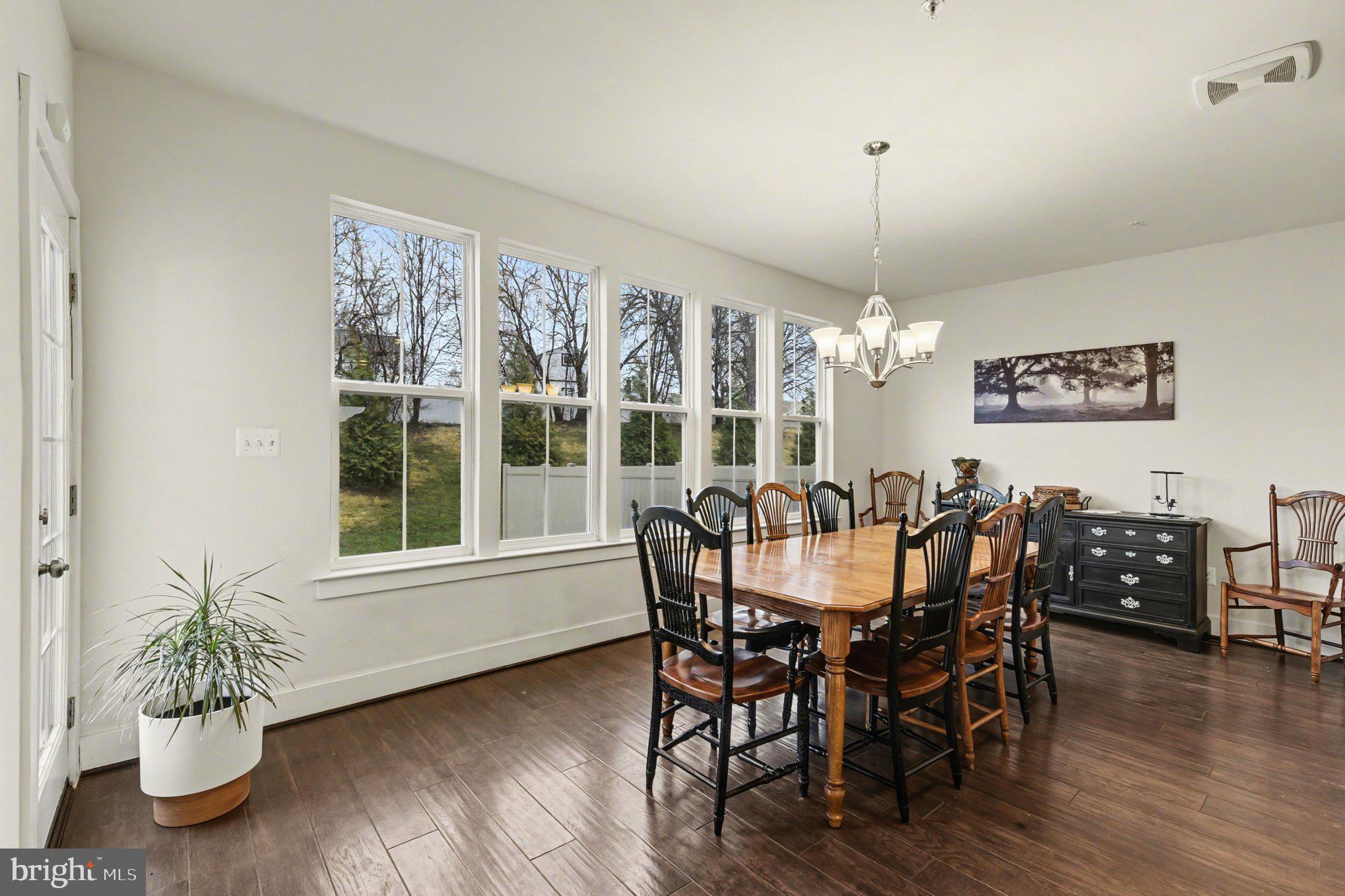 APPLE TREE ORCHARD - Residential