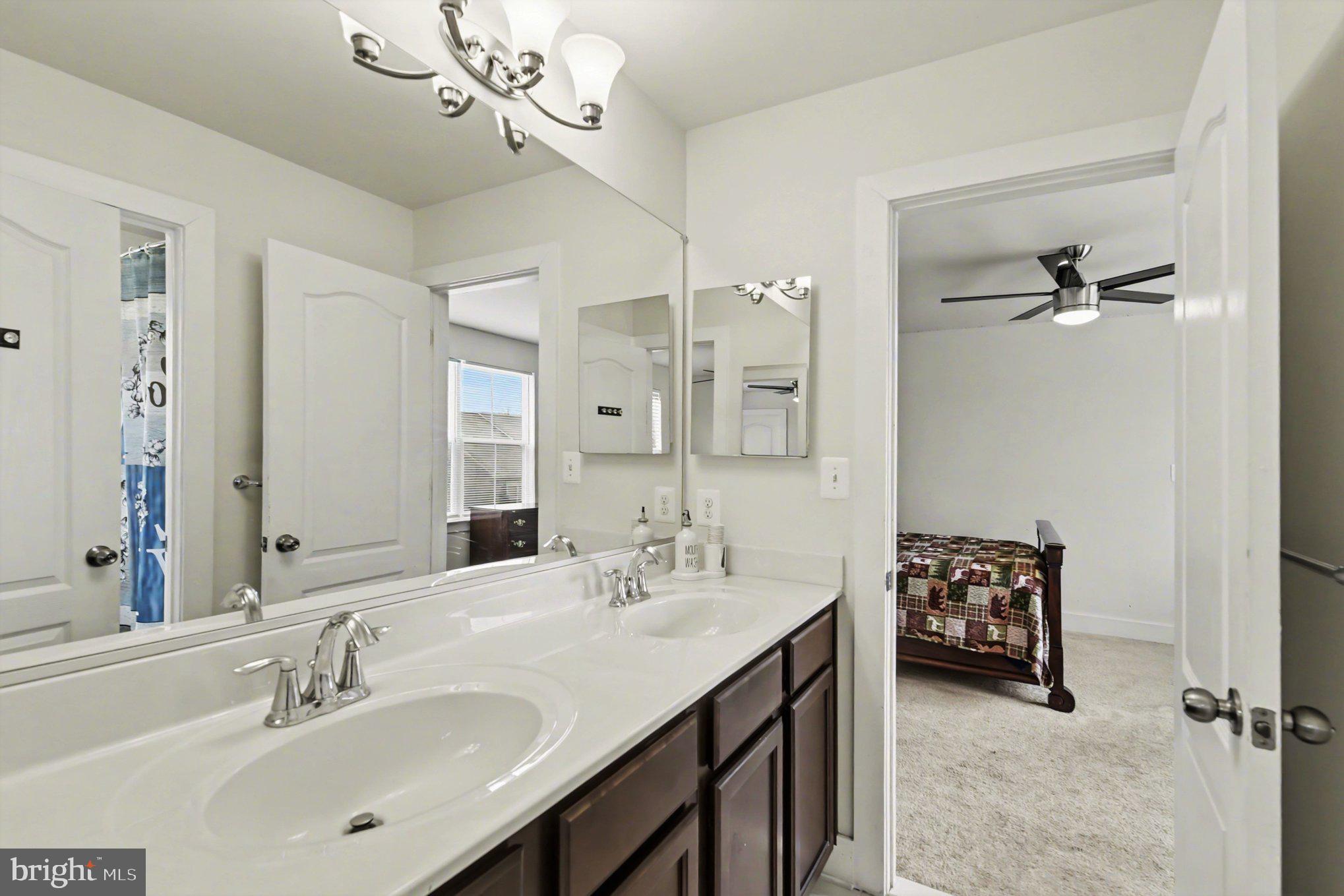 APPLE TREE ORCHARD - Residential