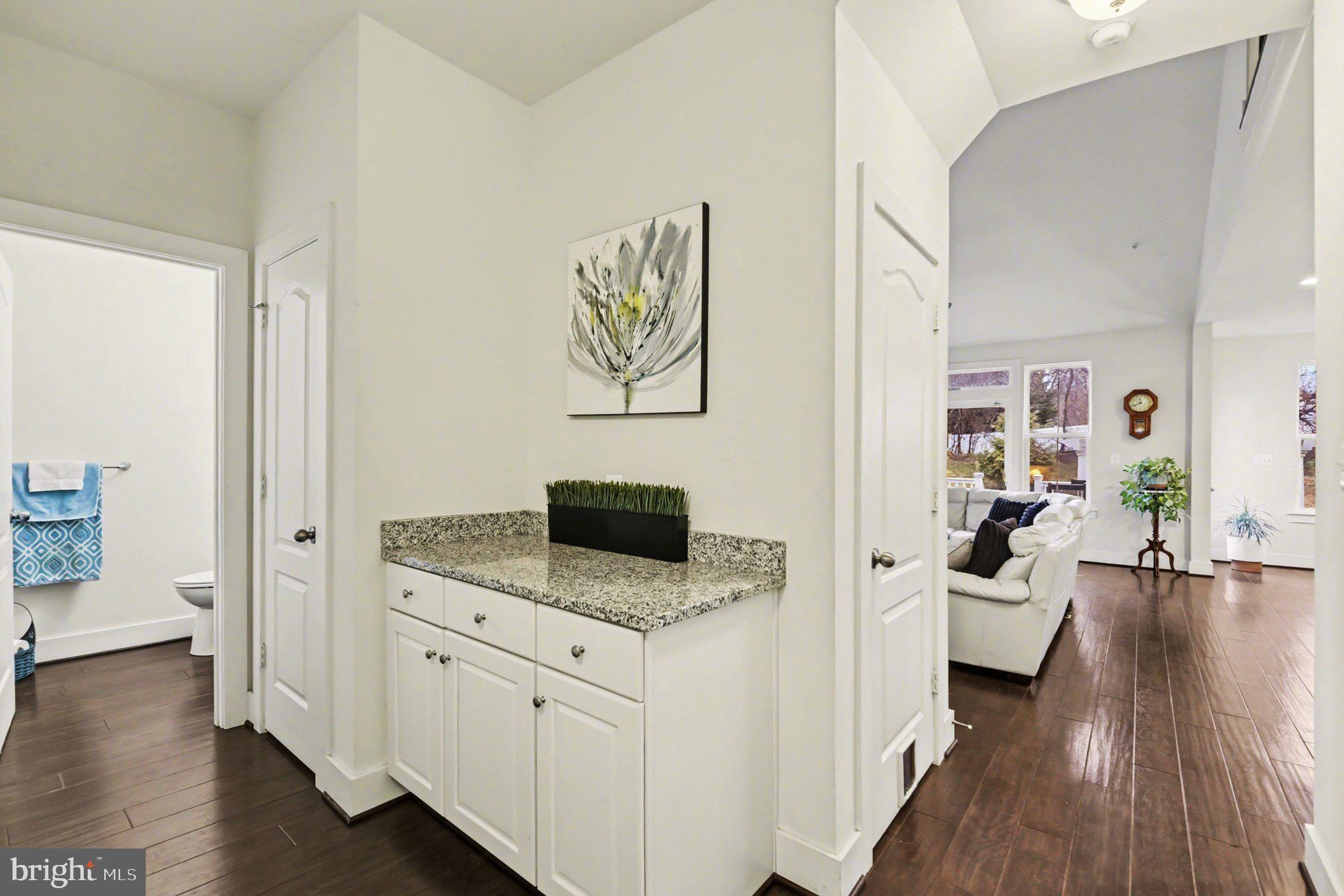 APPLE TREE ORCHARD - Residential