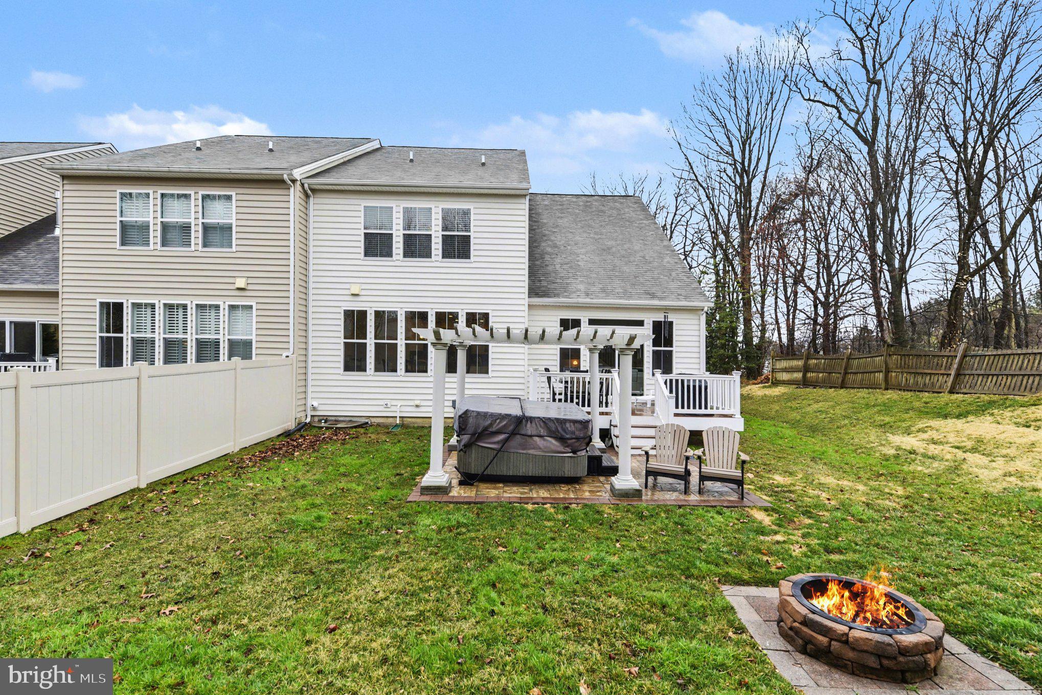 APPLE TREE ORCHARD - Residential