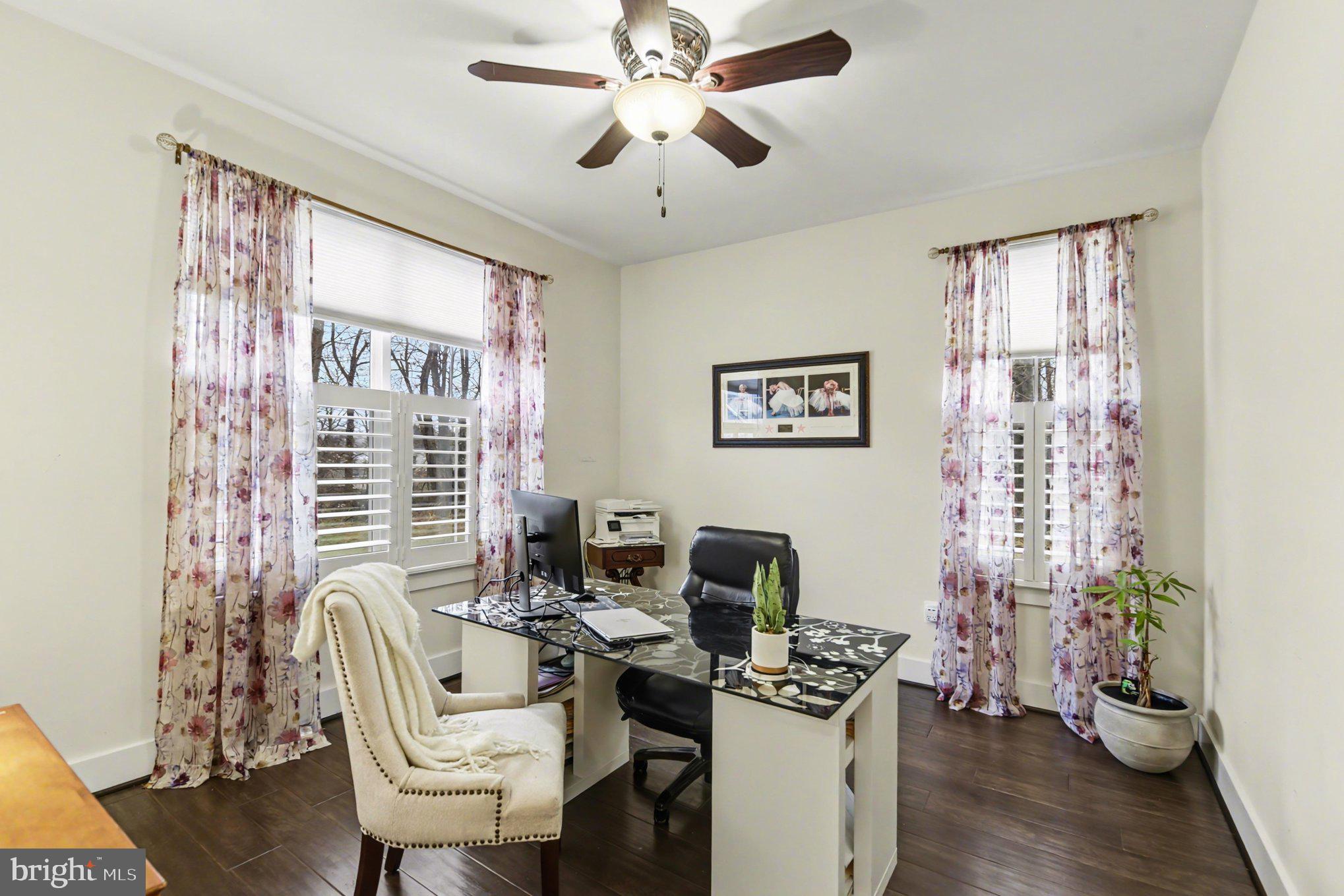 APPLE TREE ORCHARD - Residential