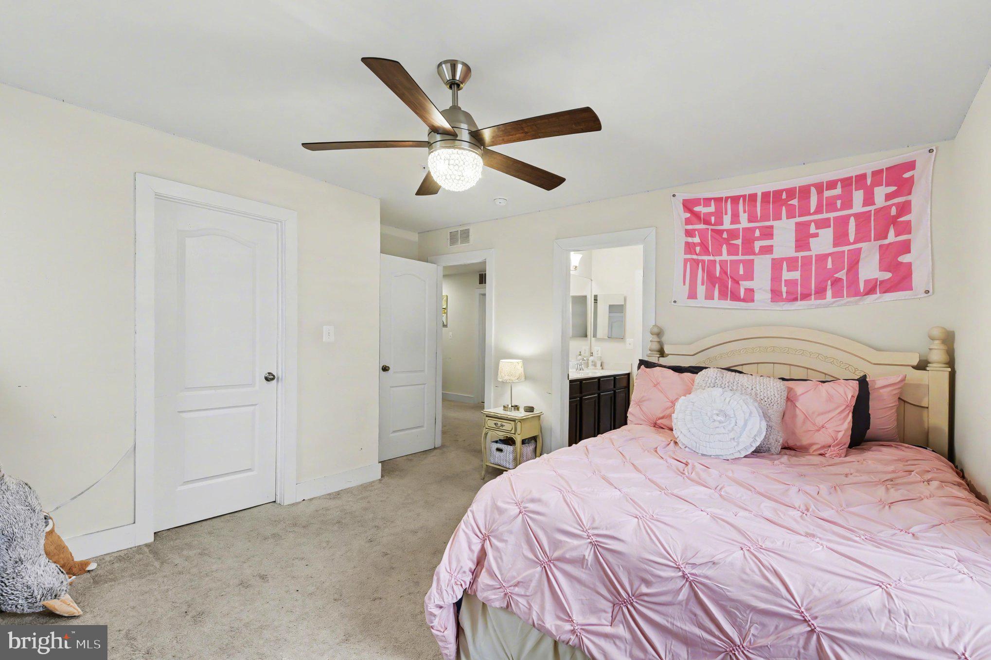 APPLE TREE ORCHARD - Residential