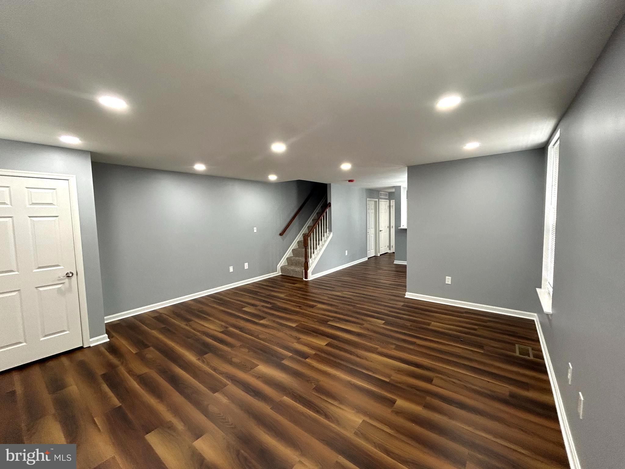 HERITAGE CROSSING - Residential