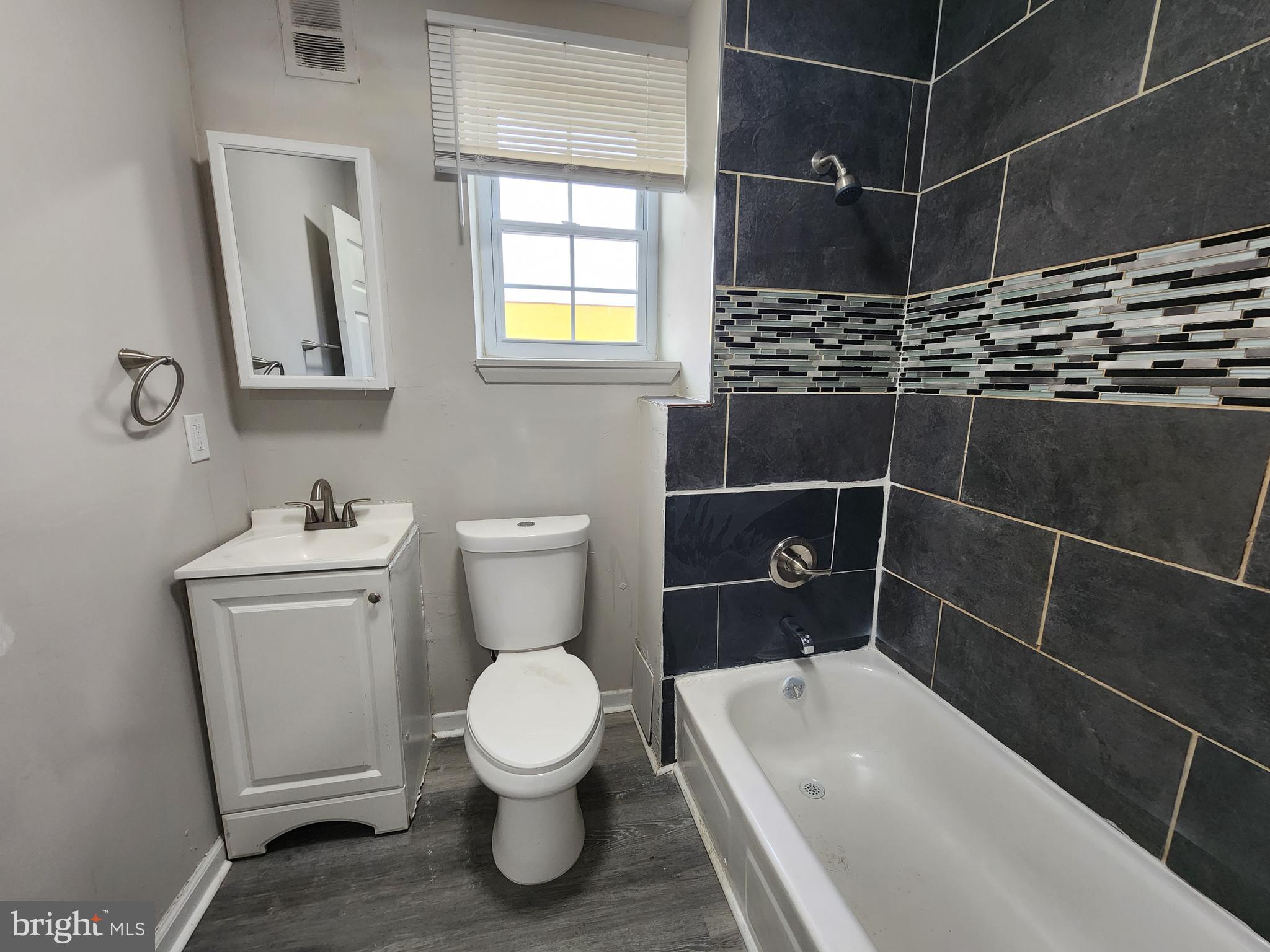 ROSEMONT - Residential