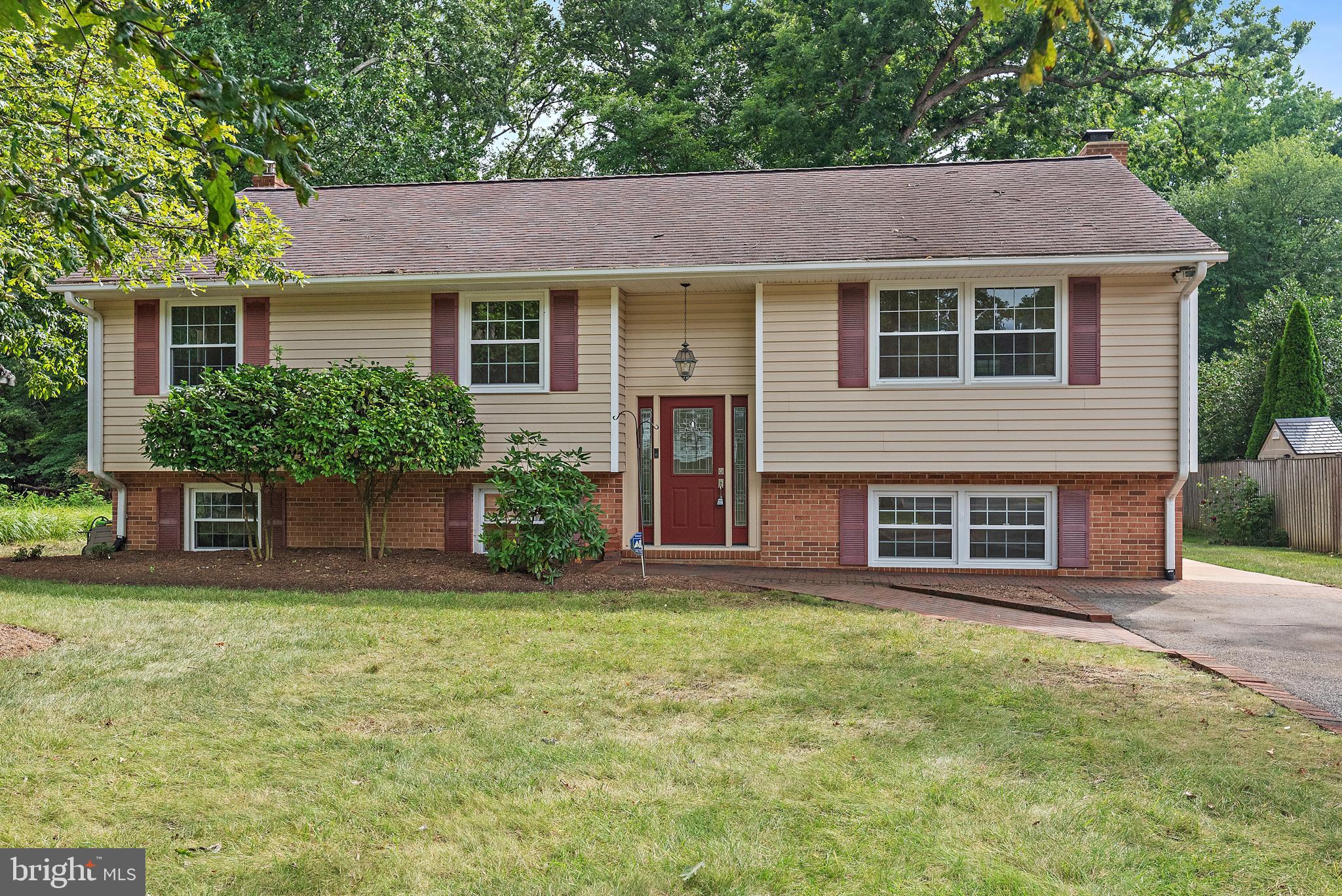 Nestled in the picturesque, waterfront community of Annapolis Roads, this freshly painted four-bedroom, two-and-a-half bath home offers a perfect blend of comfort and coastal charm. With spacious living areas and inviting interiors, this property is designed for relaxed living and entertaining. Enjoy the family room with fireplace and a bright sunroom that opens to a deck, perfect for indoor-outdoor living. Updates include Roof (2016), HVAC (2021), Washer/Dryer (2018). The large backyard offers plenty of room to play and entertain, while residents can also take advantage of community waterfront amenities including a private beach on the Chesapeake Bay, a pavilion, playground, dock, and kayak/canoe storage. Conveniently located between Baltimore and Washington, DC.