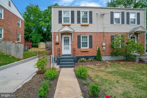 Townhouse For Rent - 5758 Biscayne Drive<br/> Fairfax County, ALEXANDRIA, VA 22303