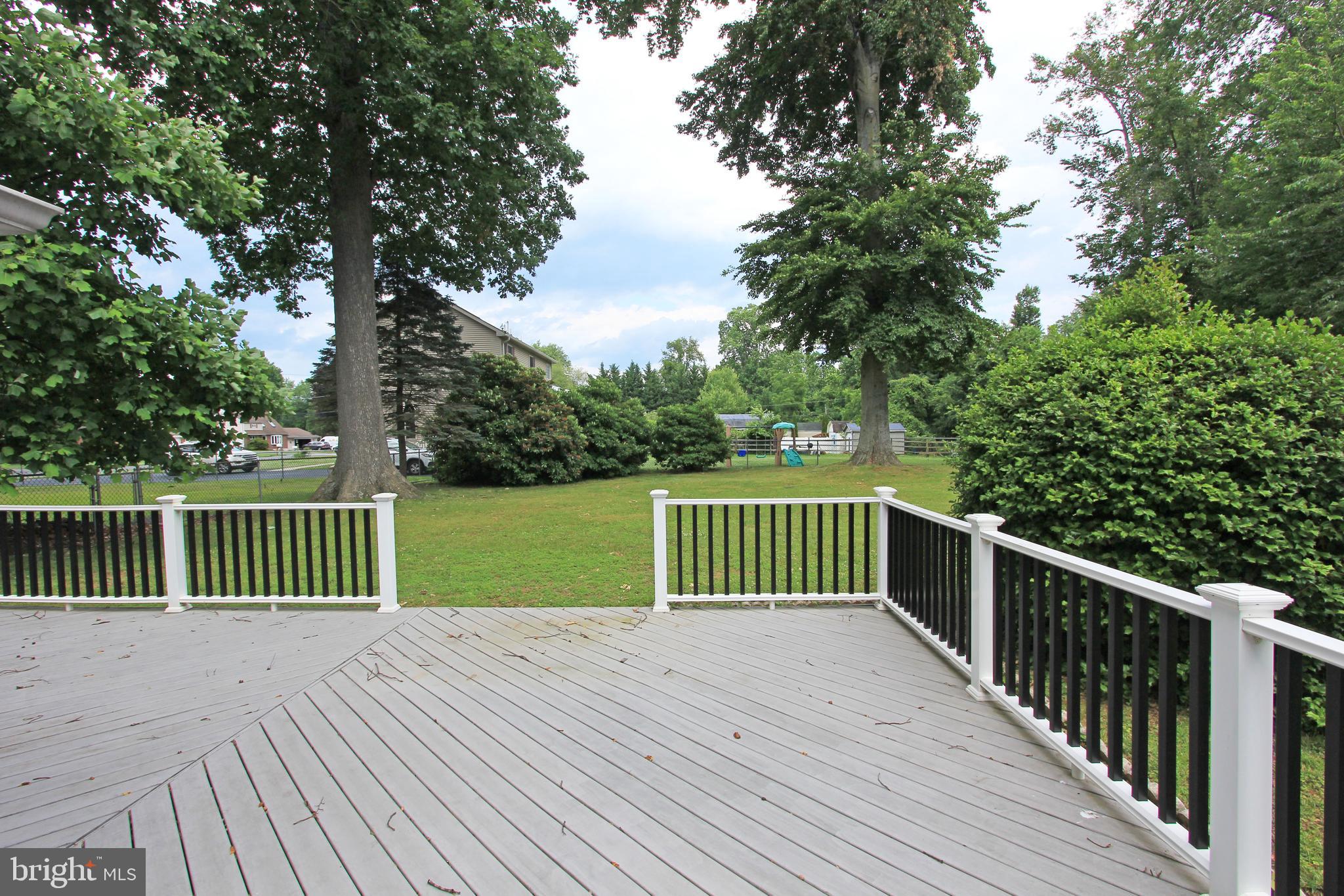 513 CHERRY TREE ROAD