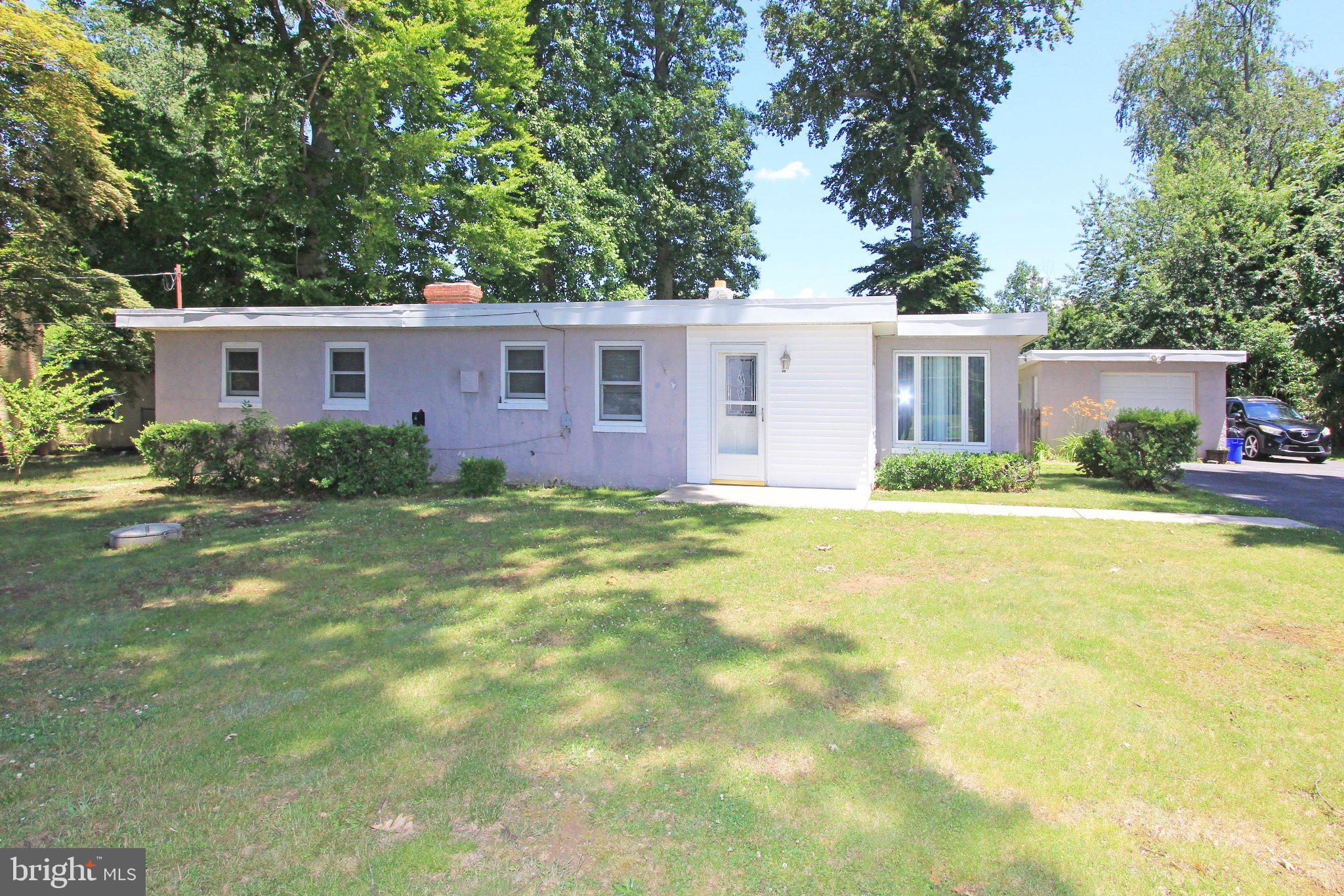929 CHERRY TREE ROAD