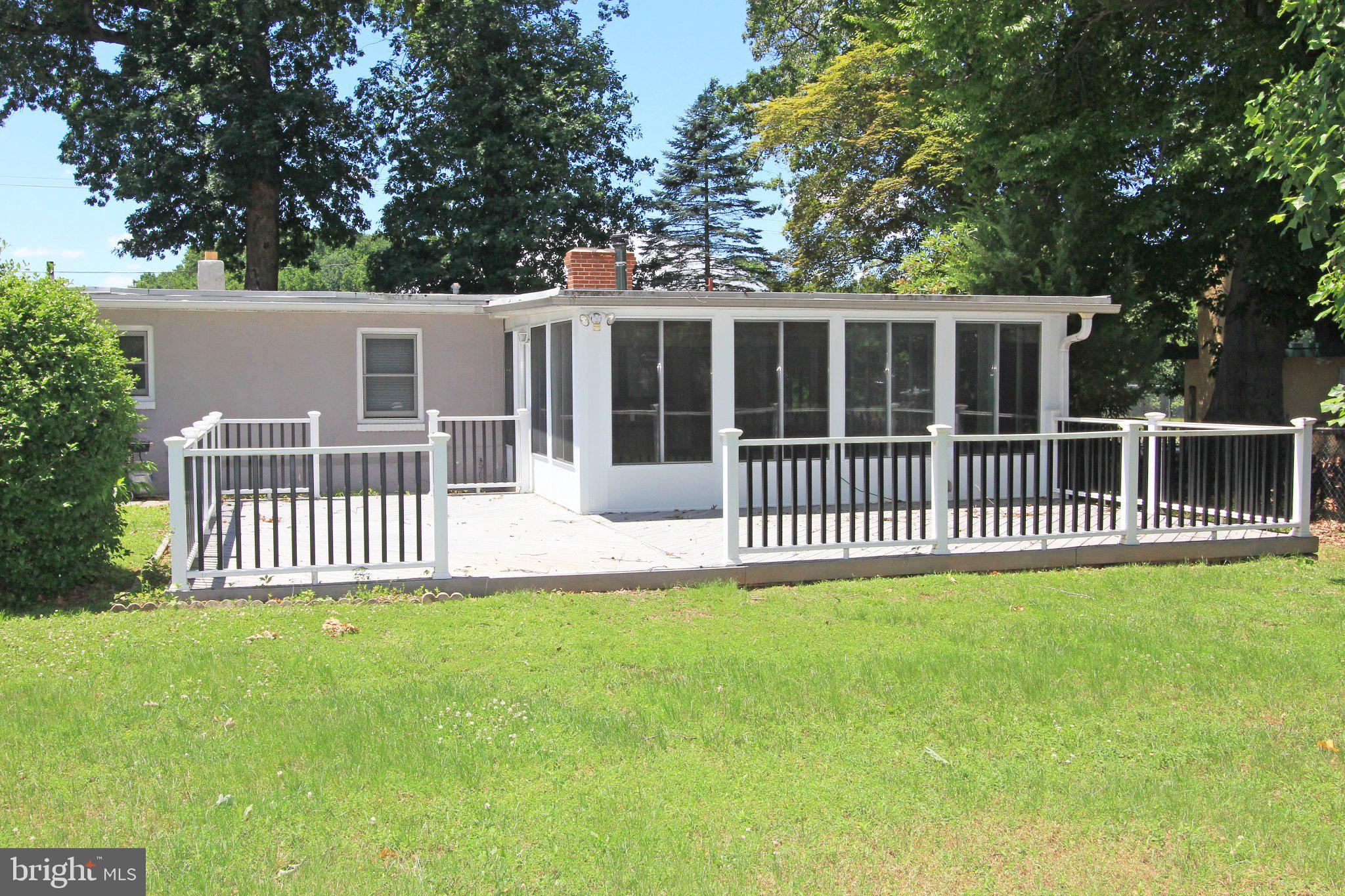 929 CHERRY TREE ROAD
