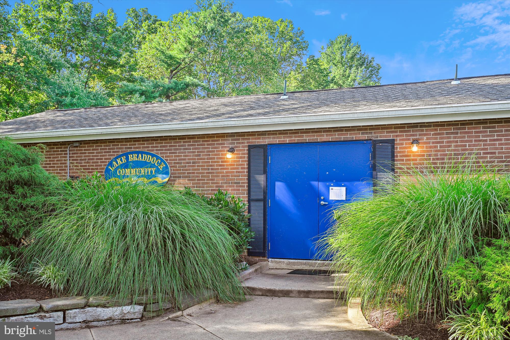 FOXWOOD - Residential Lease