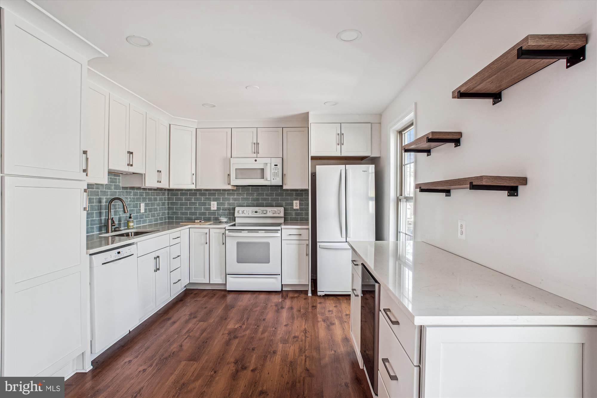 FOXWOOD - Residential Lease