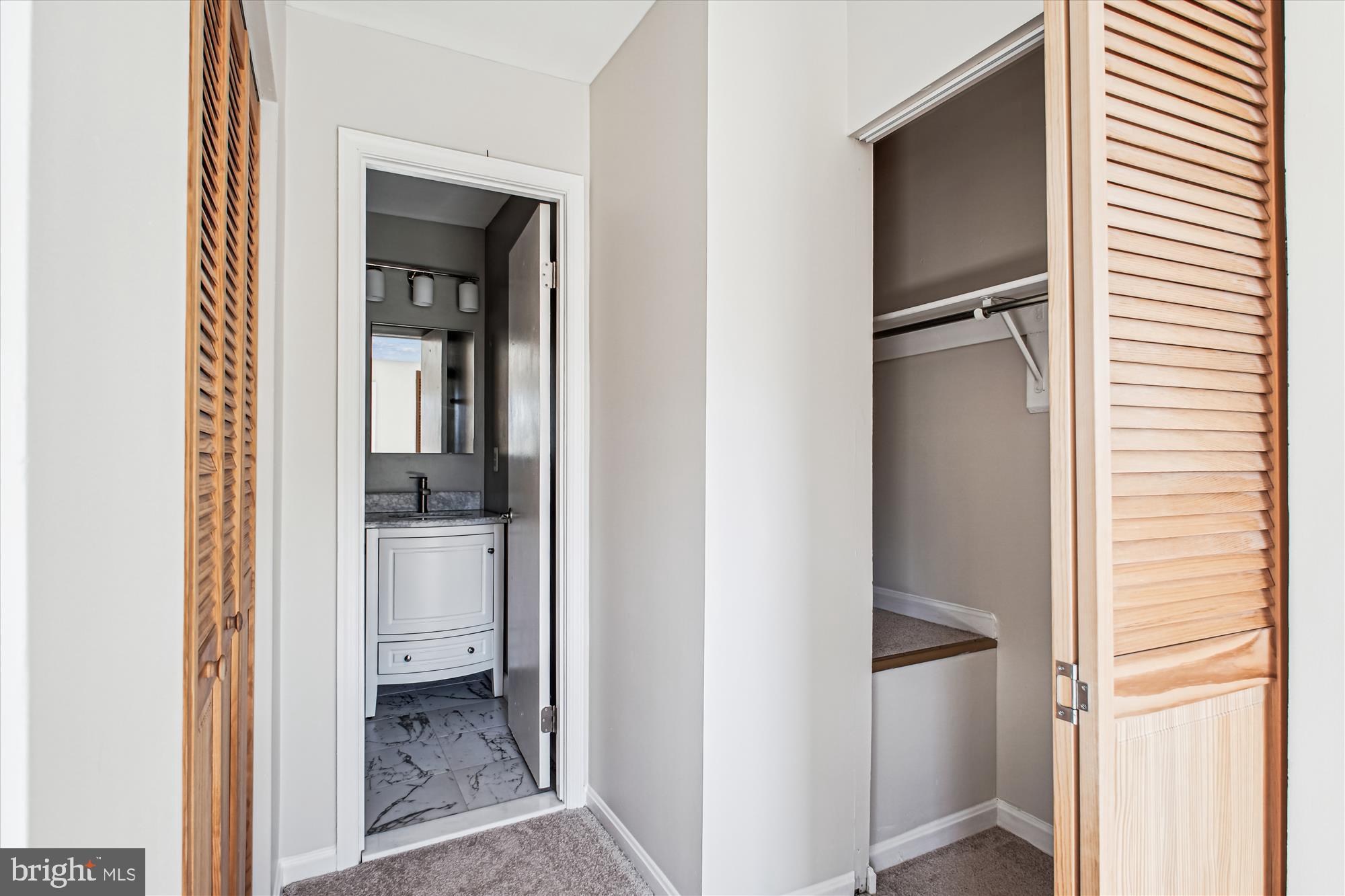 FOXWOOD - Residential Lease