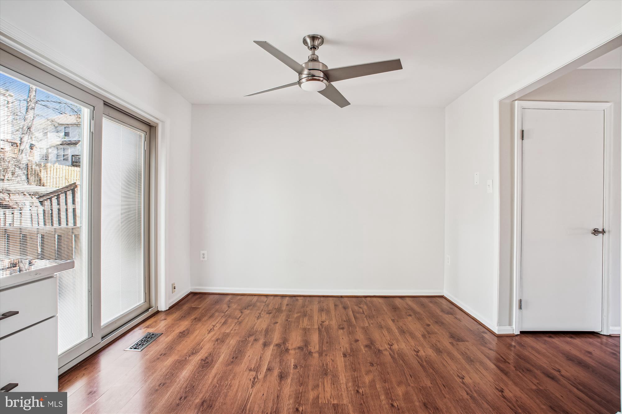 FOXWOOD - Residential Lease