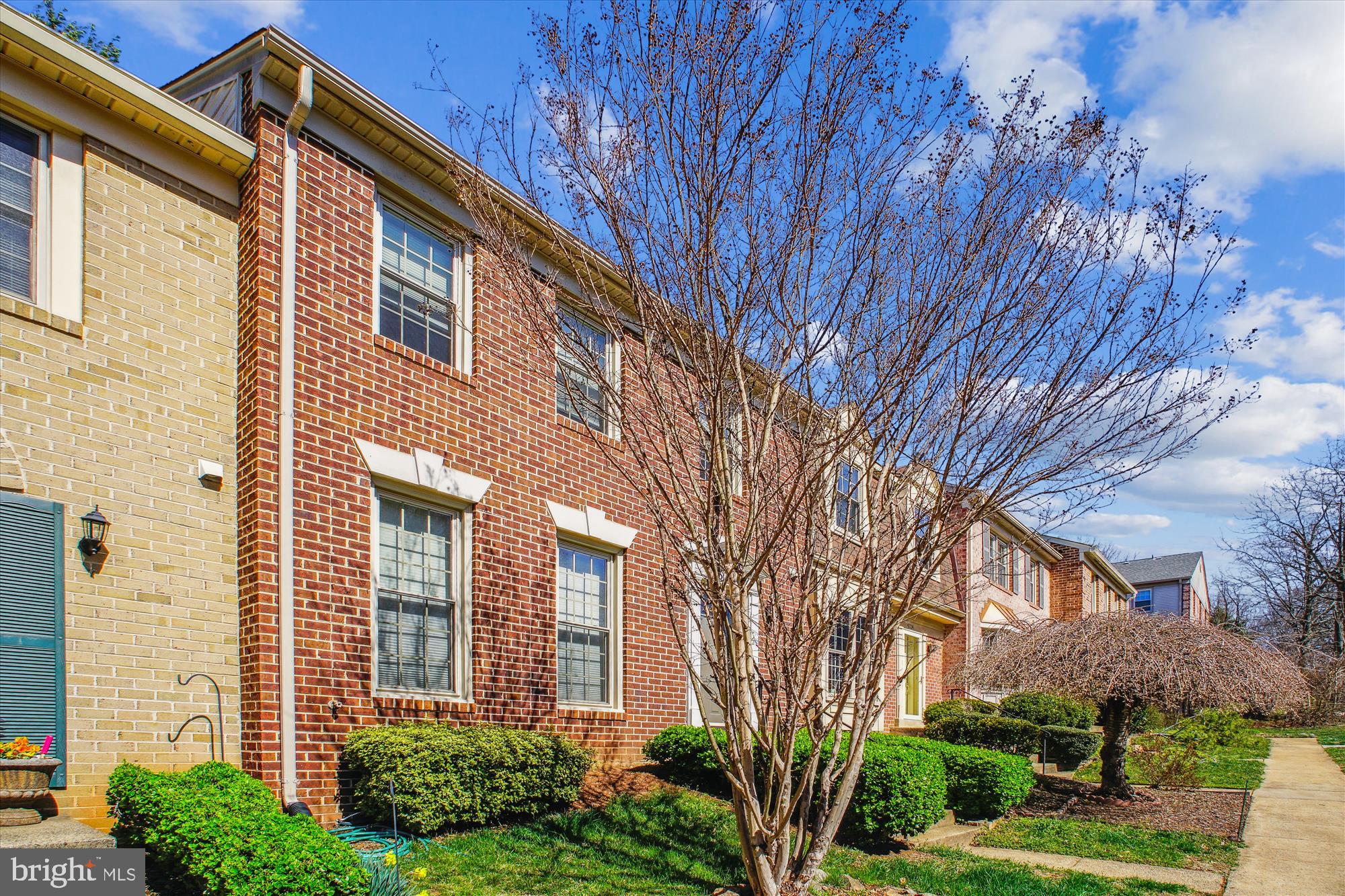 FOXWOOD - Residential Lease