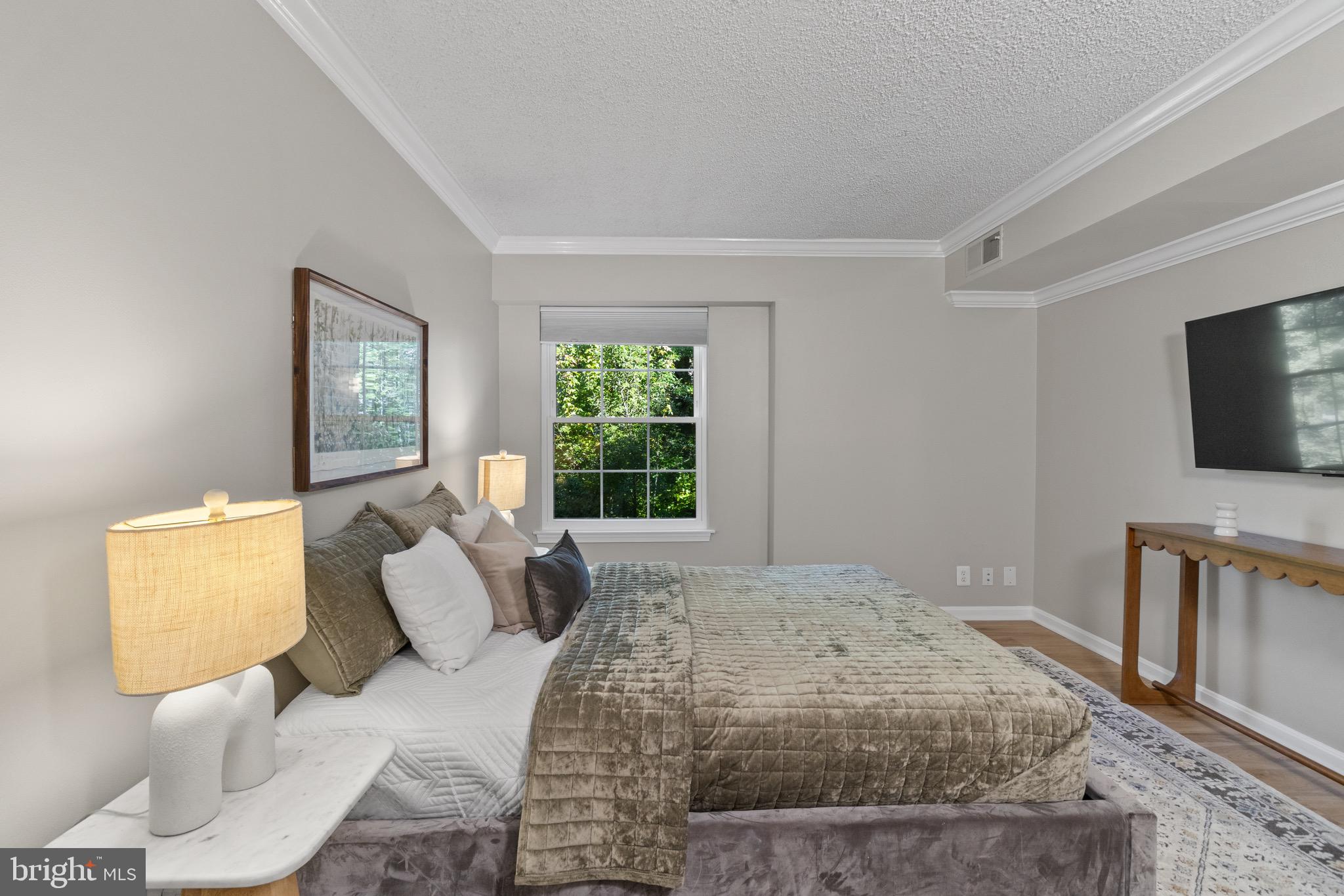 COLONIES AT MCLEAN - Residential