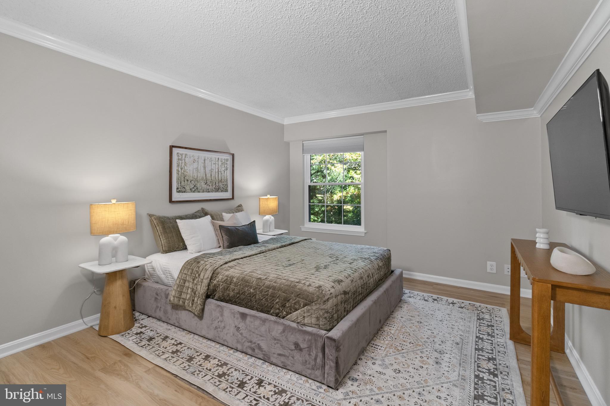 COLONIES AT MCLEAN - Residential