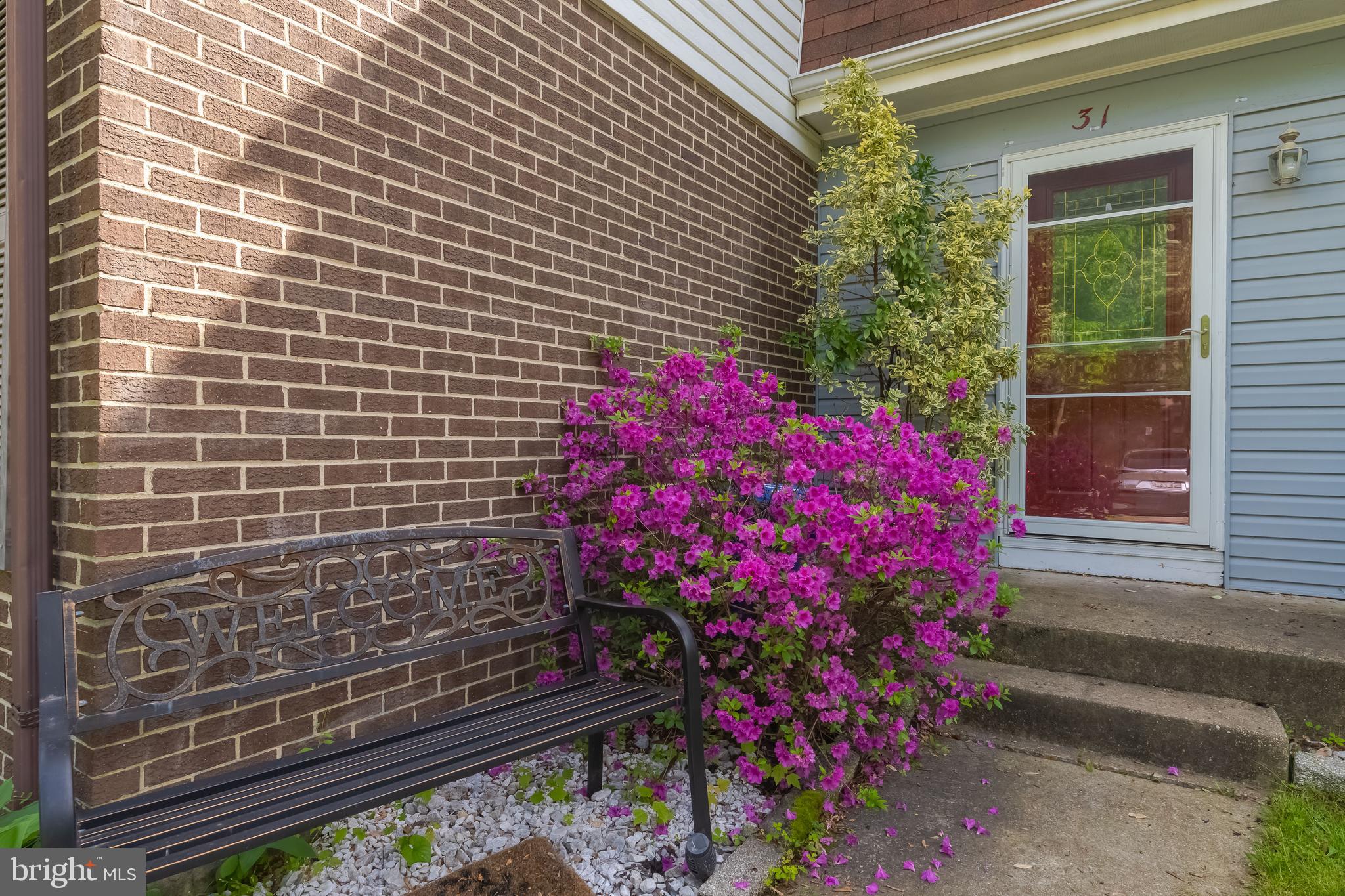 BELMONT - Residential