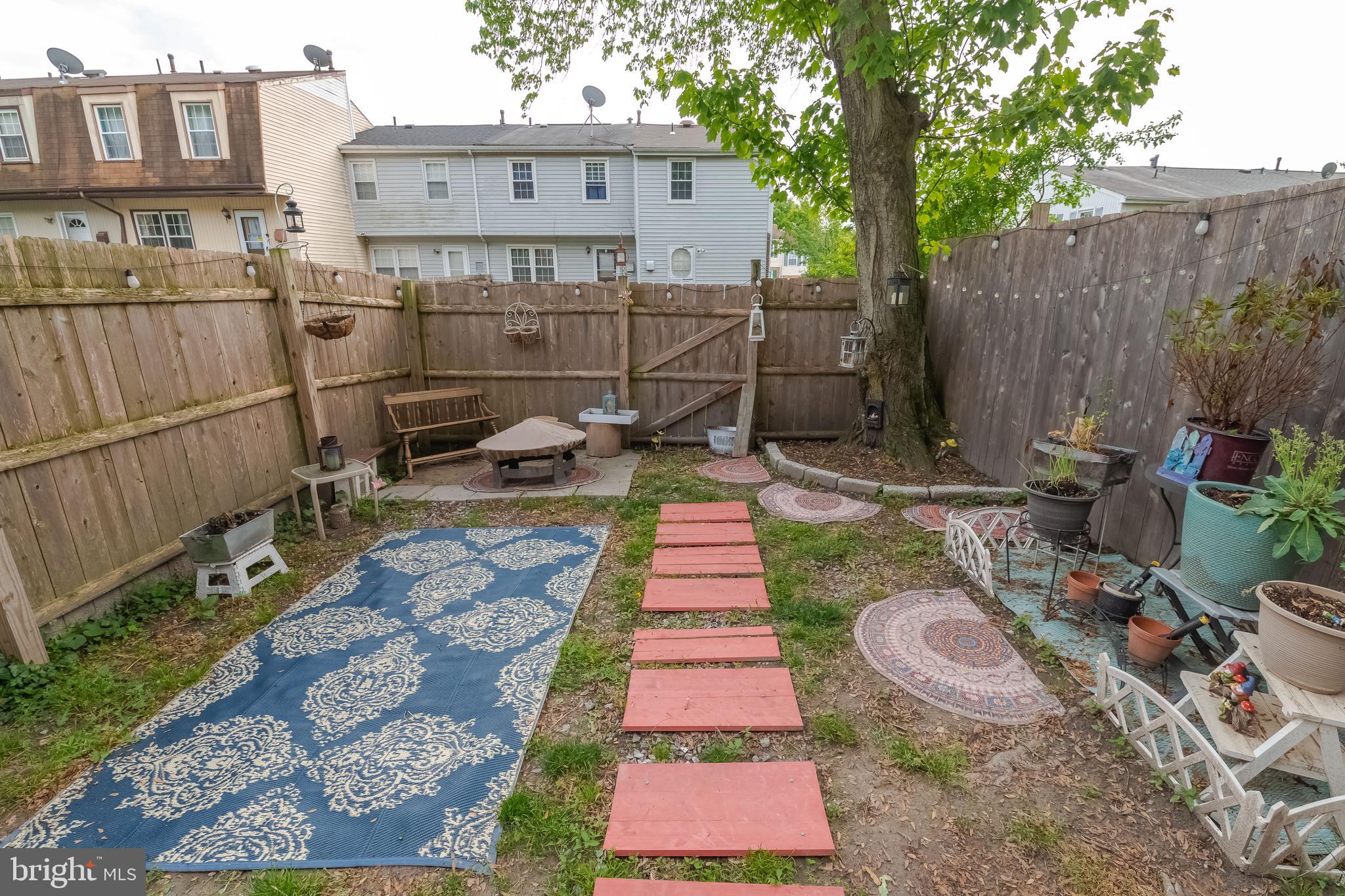 BELMONT - Residential