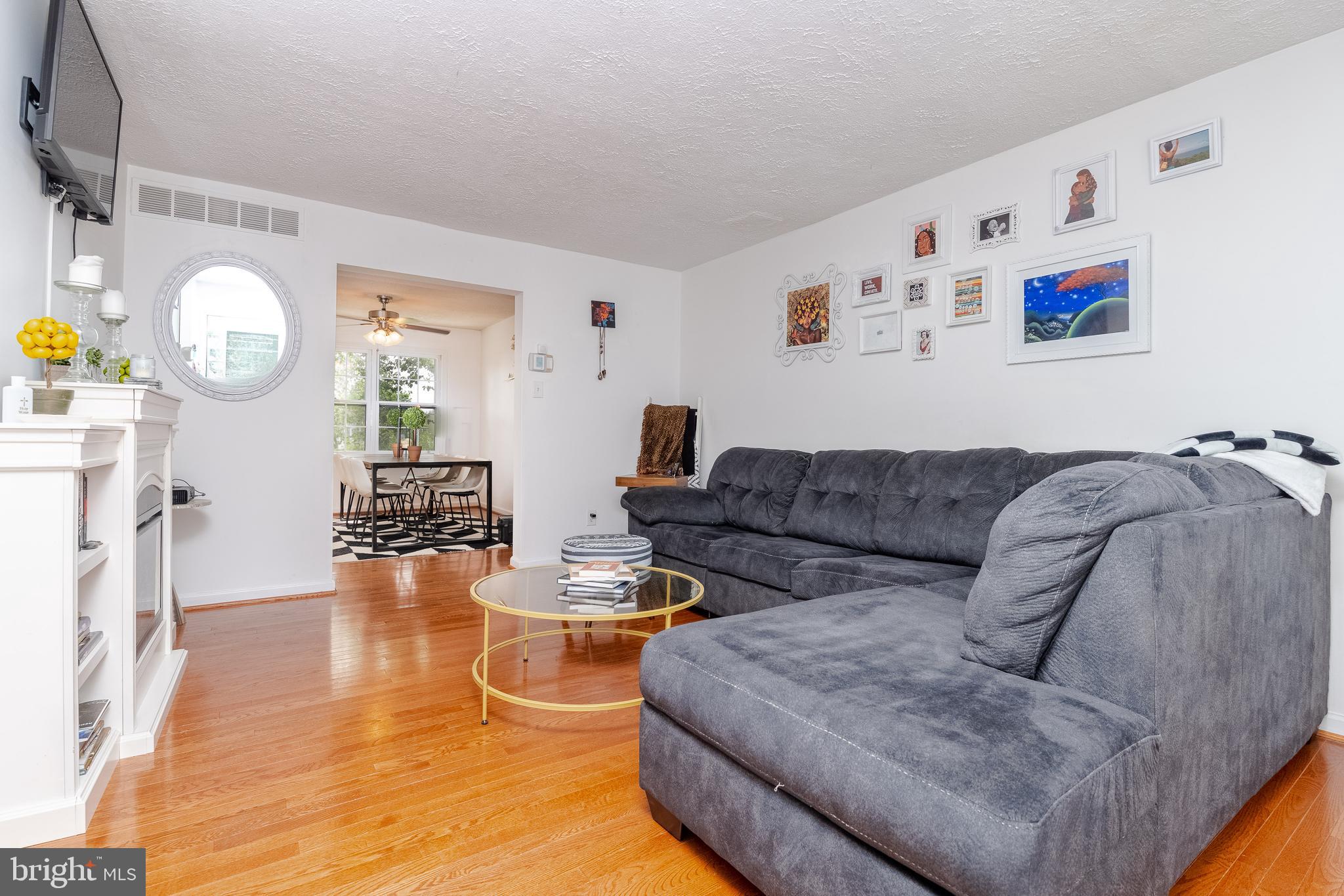 BELMONT - Residential