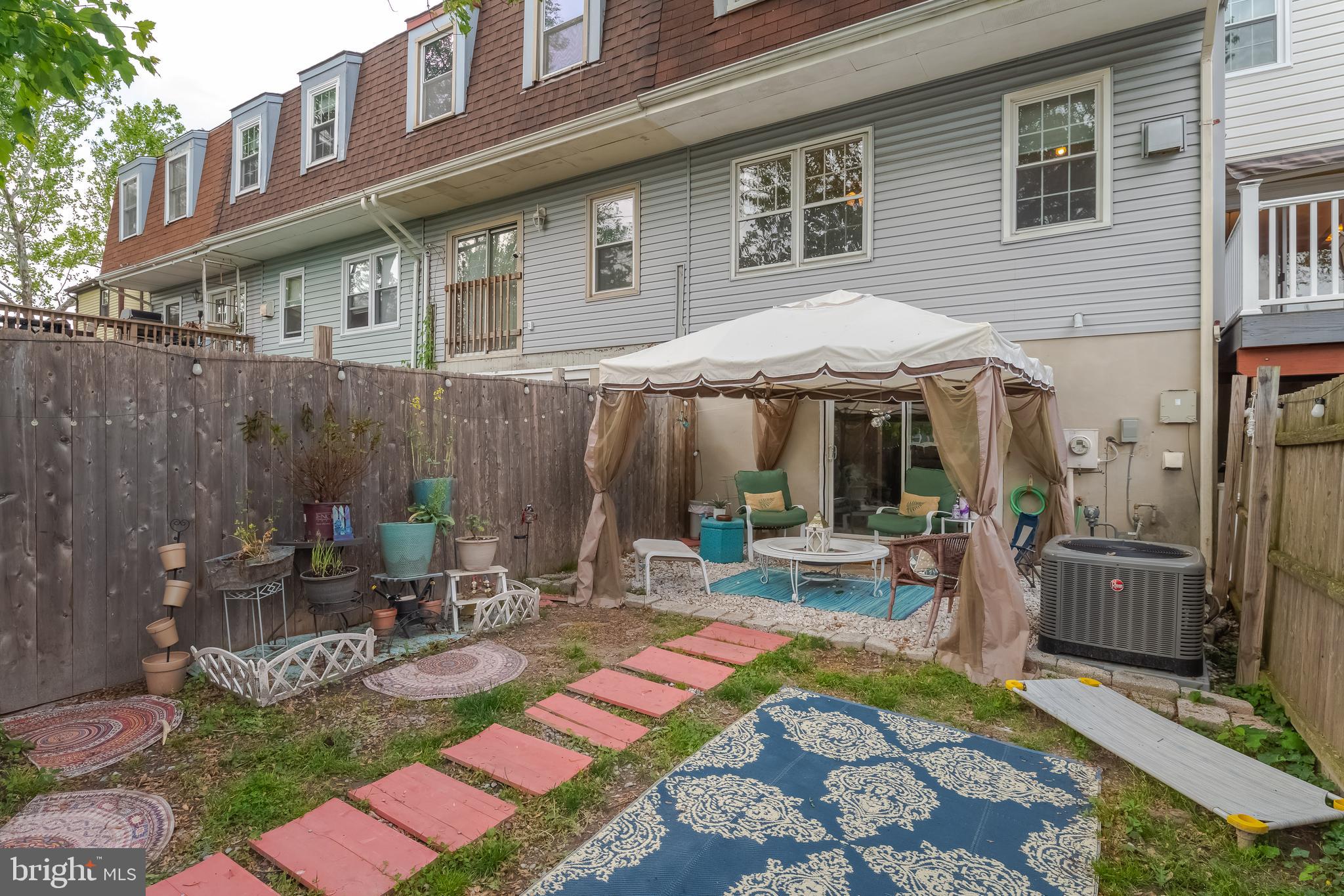 BELMONT - Residential