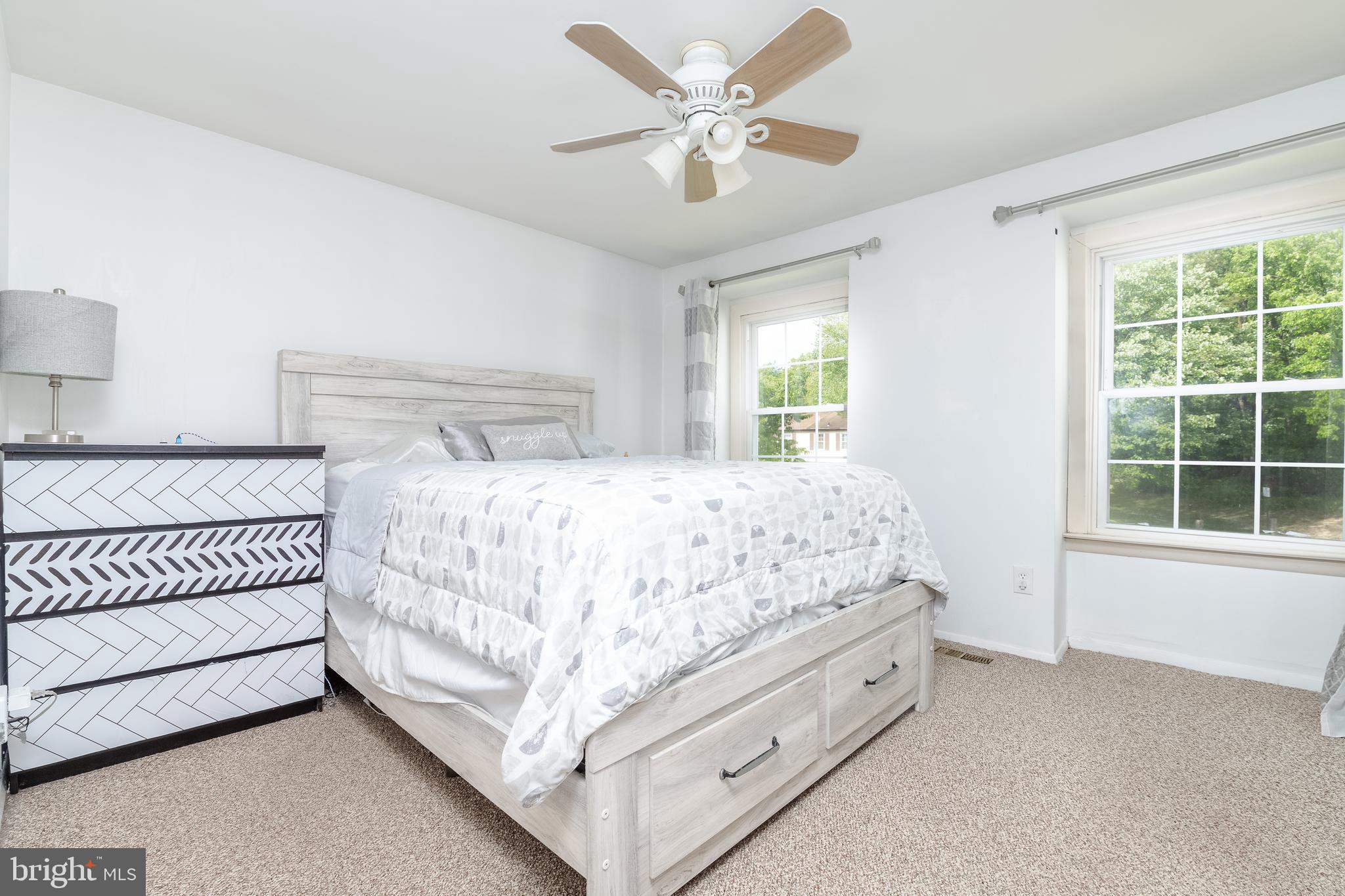 BELMONT - Residential