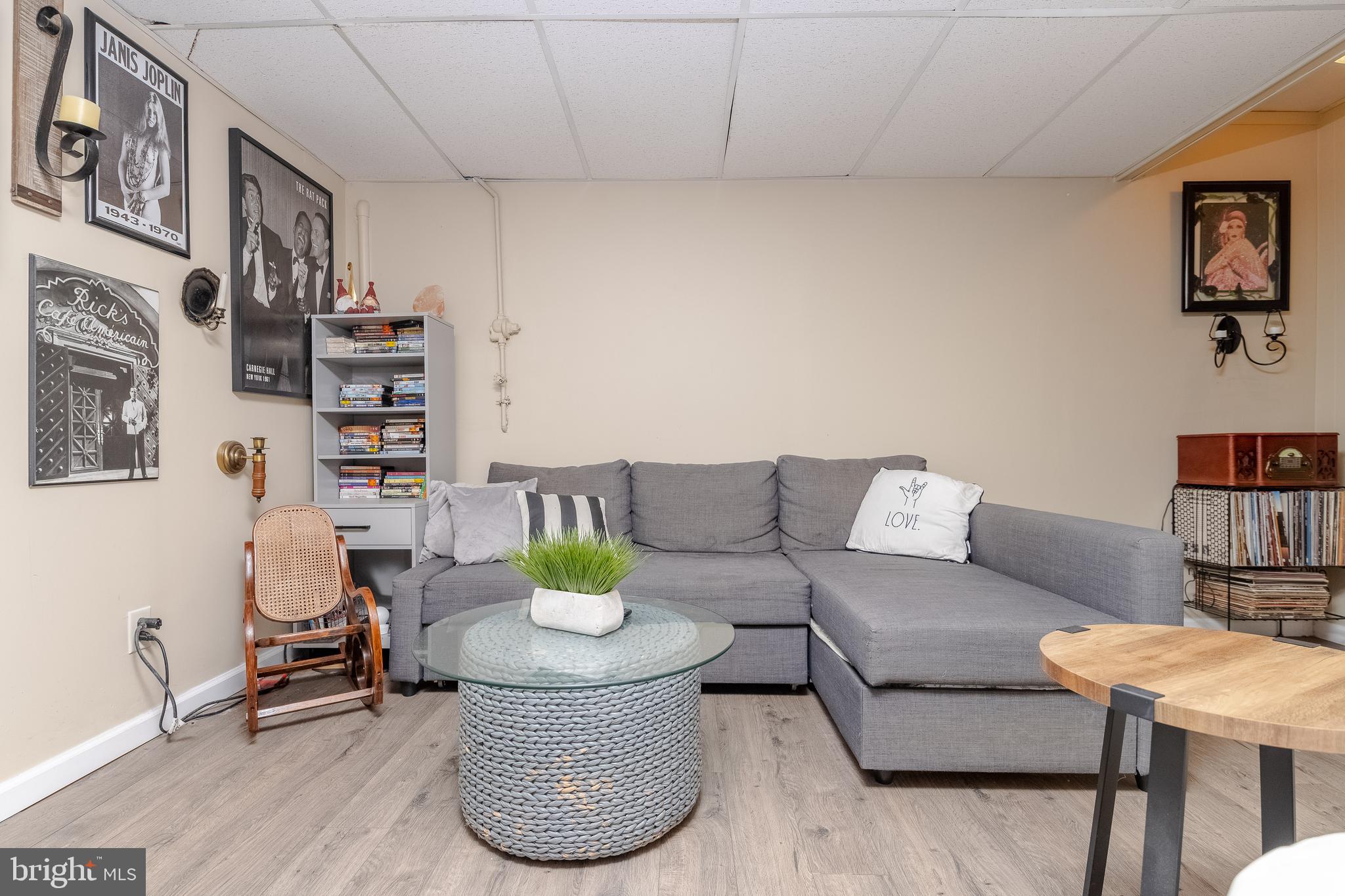 BELMONT - Residential