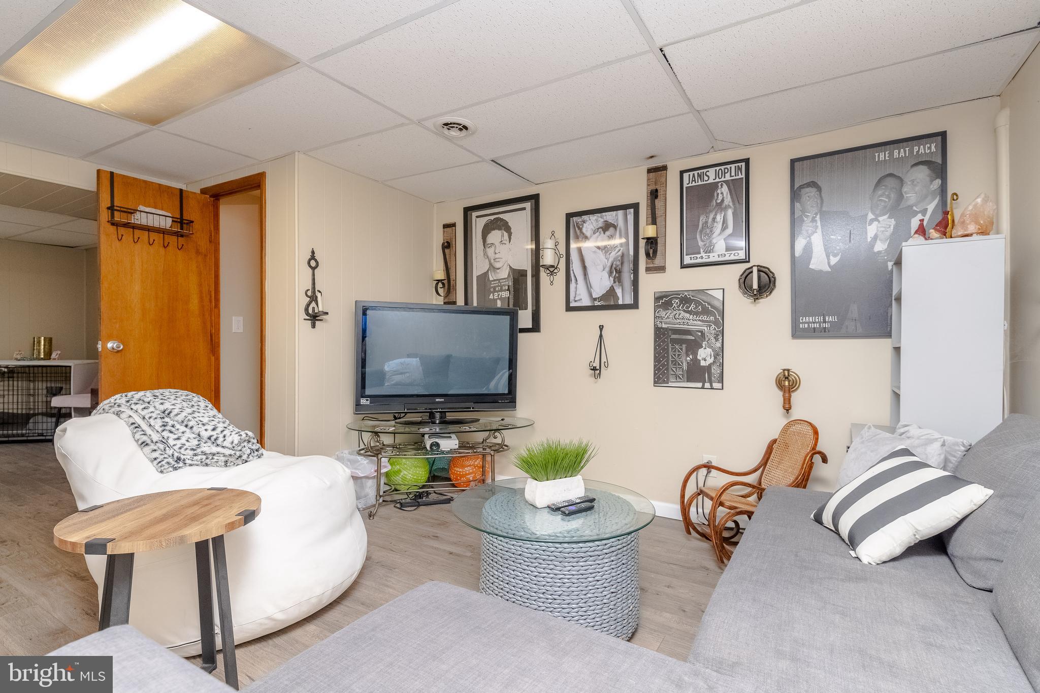 BELMONT - Residential