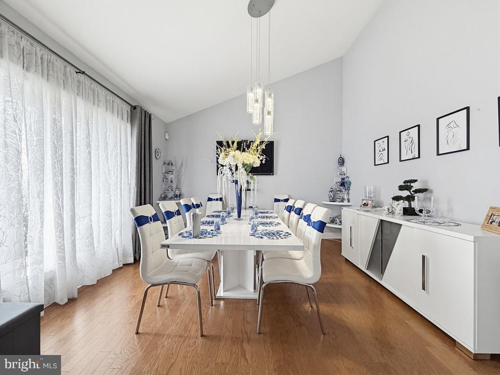 WARMINSTER HGTS - Residential