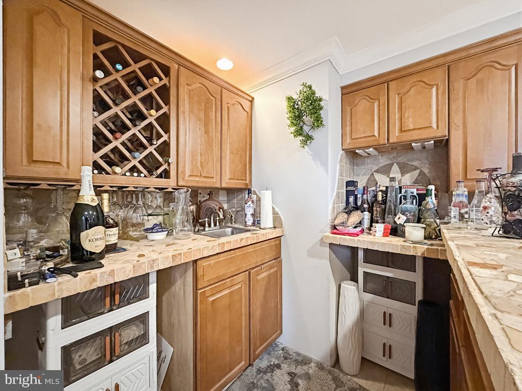 WARMINSTER HGTS - Residential