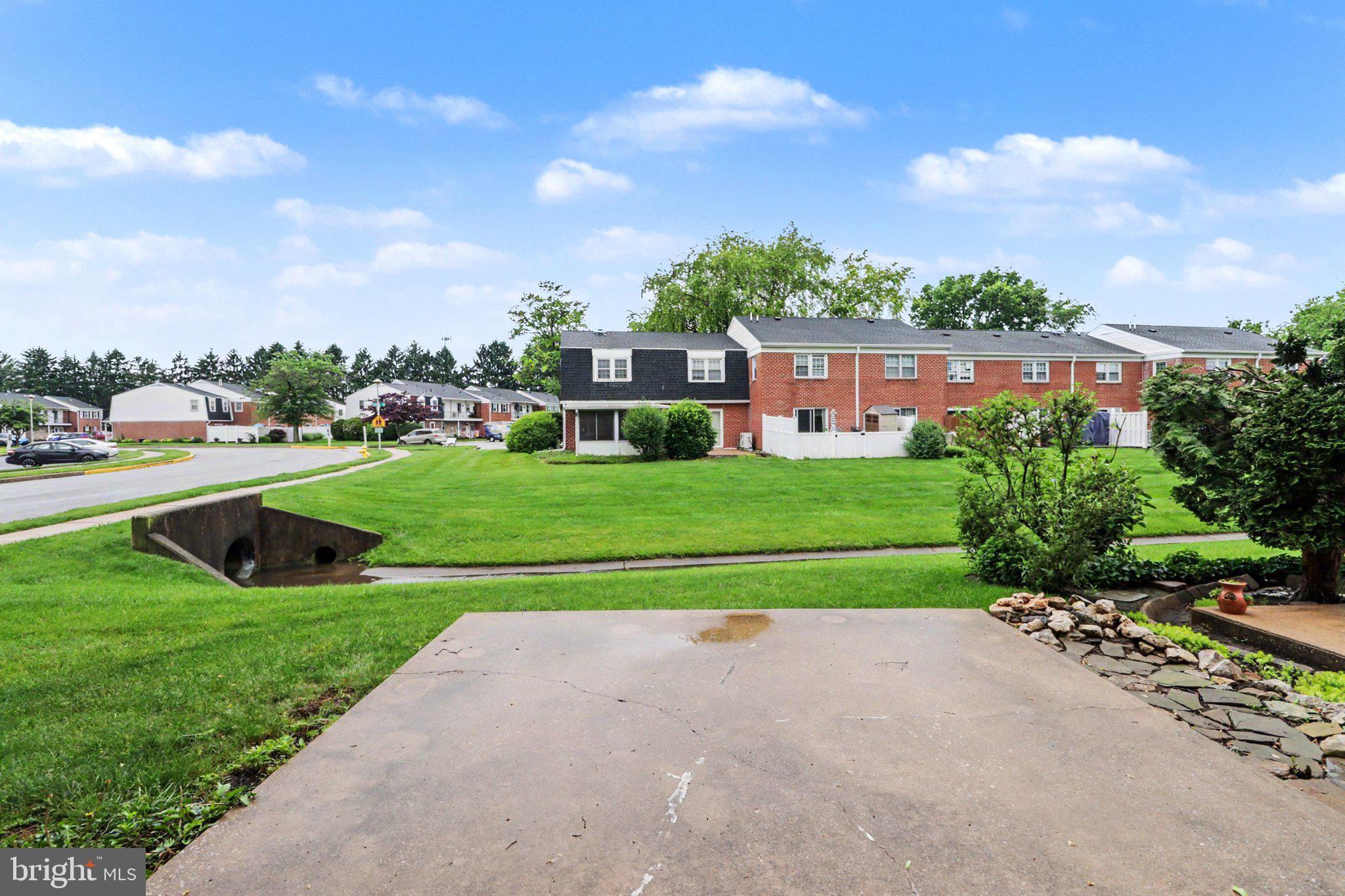 COLONY PARK - Residential
