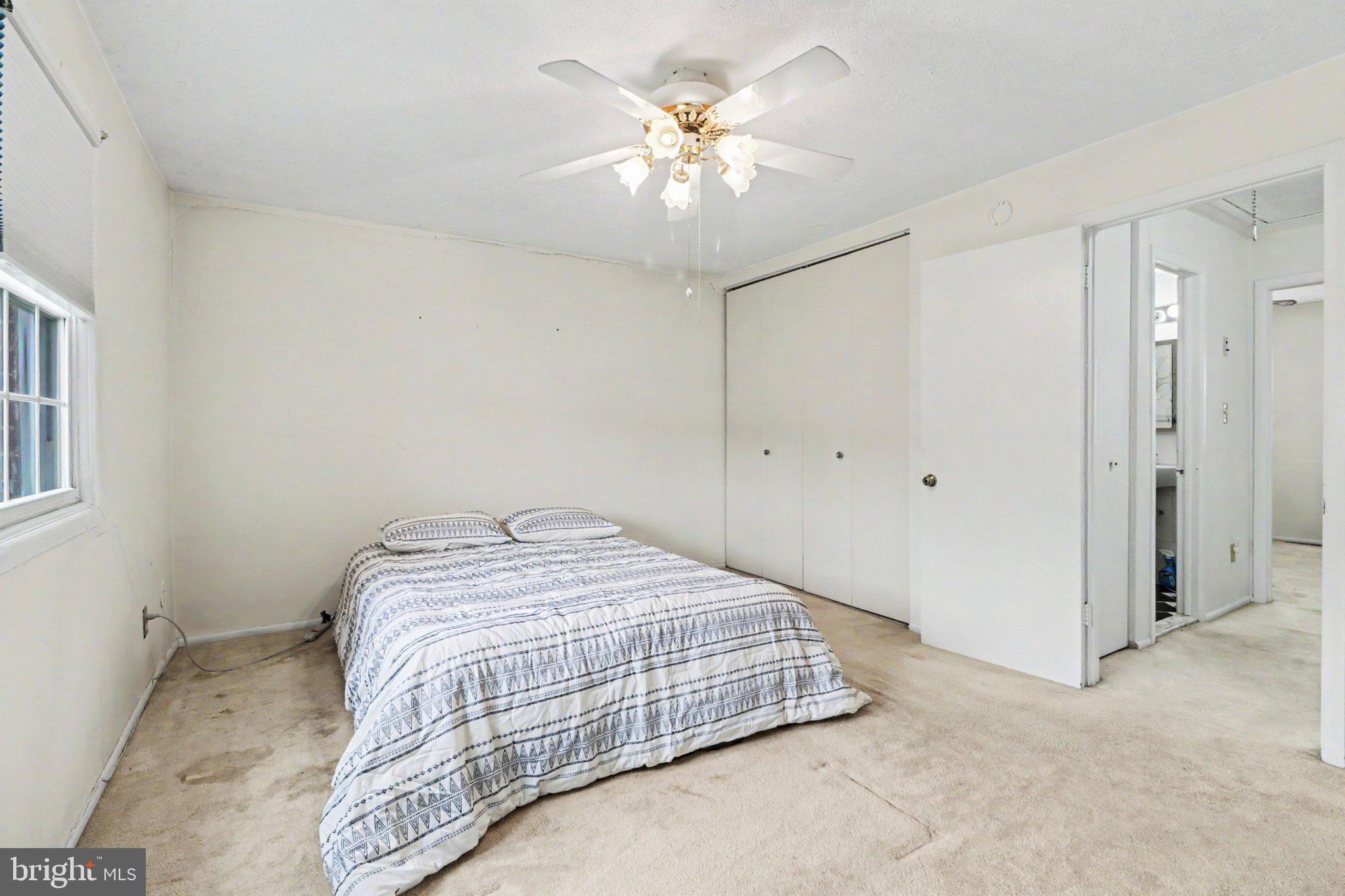 COLONY PARK - Residential