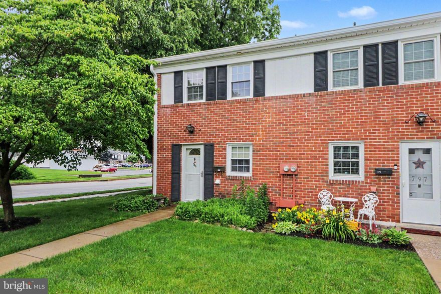 Stop paying rent and enjoy the opportunity for homeownership with this two-bedroom, one-full-bath end-unit condo offering low-maintenance living at a very reasonable price. The main level features a kitchen, a combined living room and dining area, along with convenient laundry. The stackable washer and dryer are included in the sale, as are the range/oven and refrigerator. Sliding glass Pella doors lead to the rear patio, creating a great space for relaxing or entertaining.
Upstairs, you'll find two bedrooms, both featuring ceiling fans and nicely sized closets offering excellent storage space. The full bath is also located on the upper level and includes a tub/shower combination. Additional attic storage provides even more space for storage needs.
Monthly condo fees include water, sewer, roof maintenance, lawn care, snow removal, access to the community pool, clubhouse, and playground.
Conveniently located close to restaurants, shopping, hospitals, Route 30, I-83, and many other everyday amenities, this property offers a terrific location for commuting and daily living.
Property is being sold as-is.