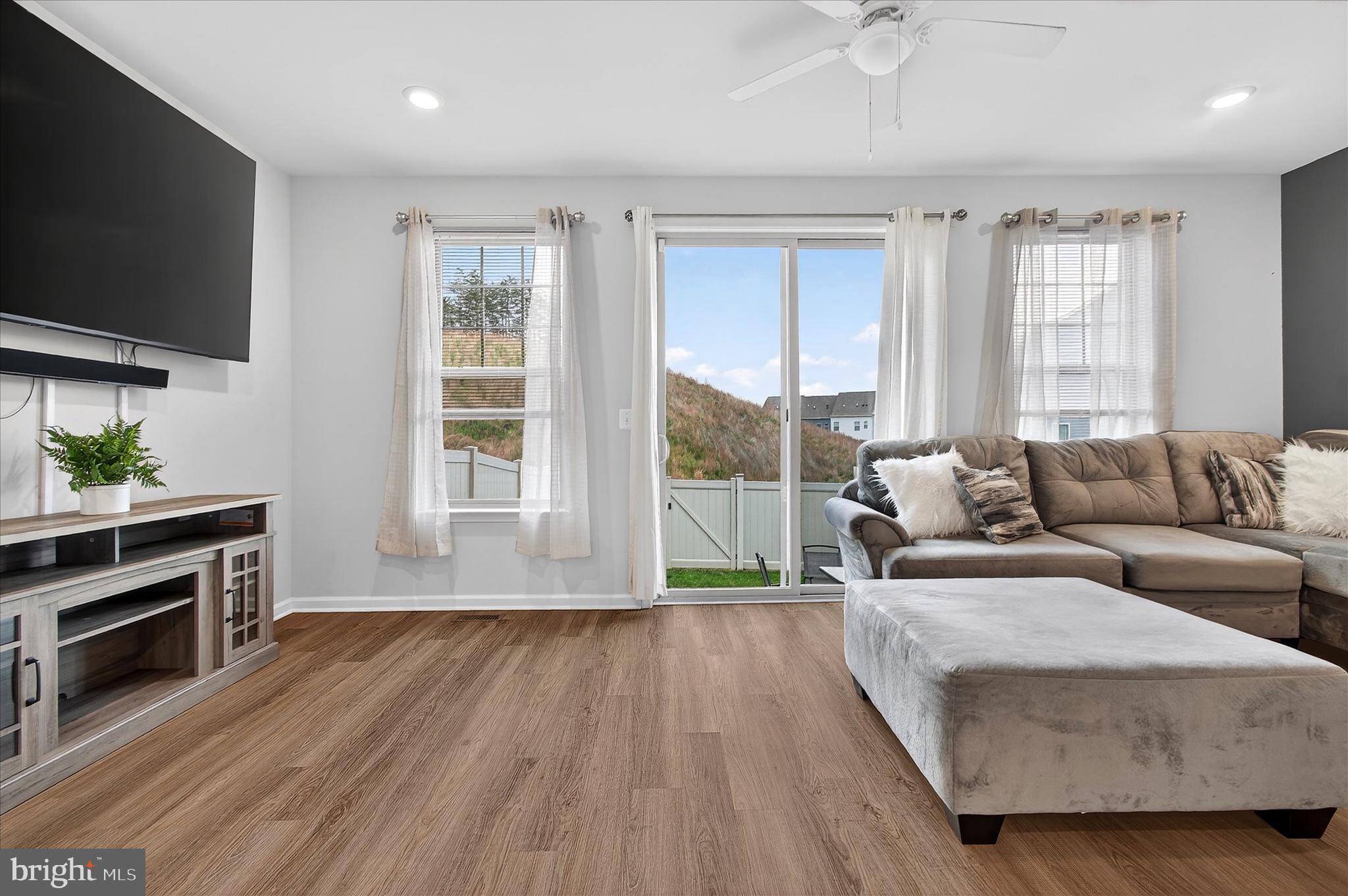 169 SHADED VALLEY COURT