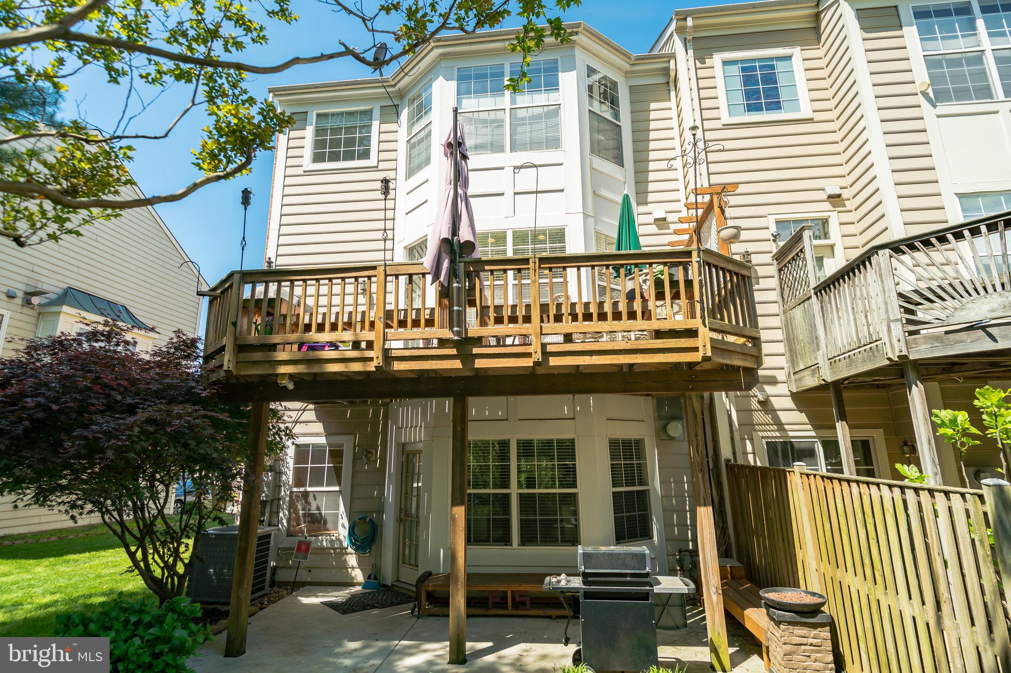 BELMONT CENTER - Residential