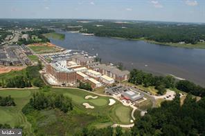 BELMONT CENTER - Residential