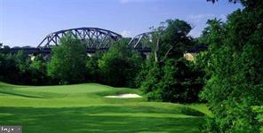 BELMONT CENTER - Residential