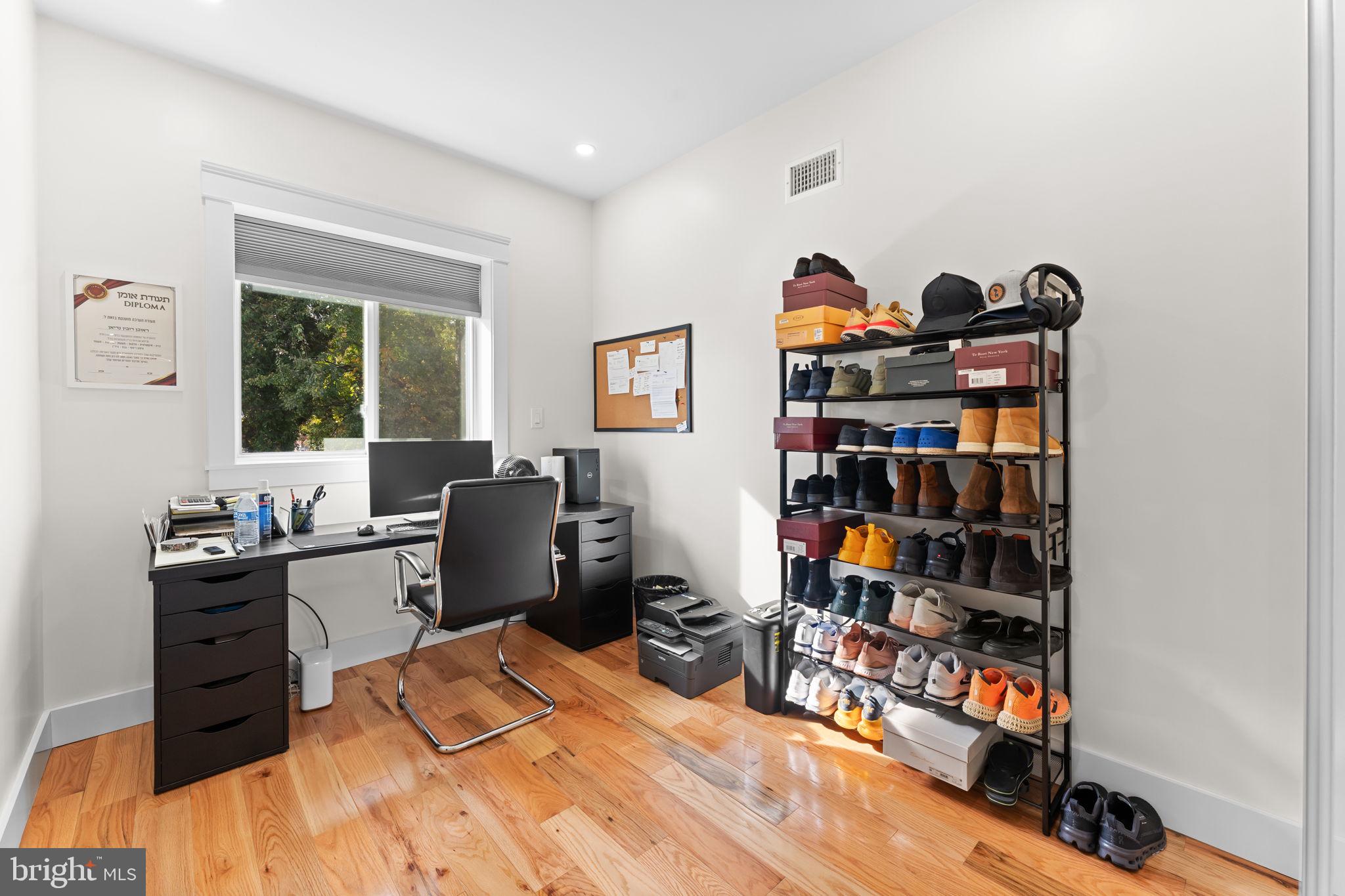 PINE VALLEY - Residential