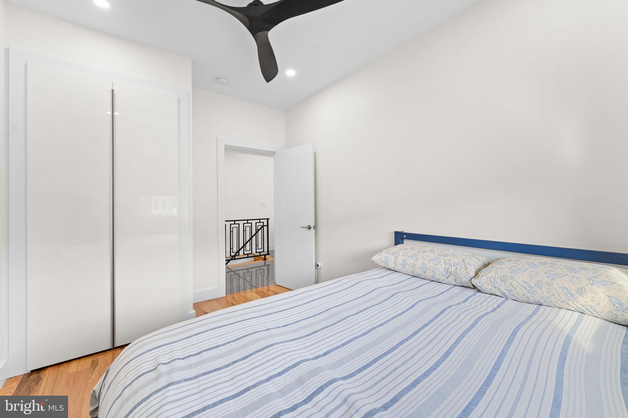 PINE VALLEY - Residential